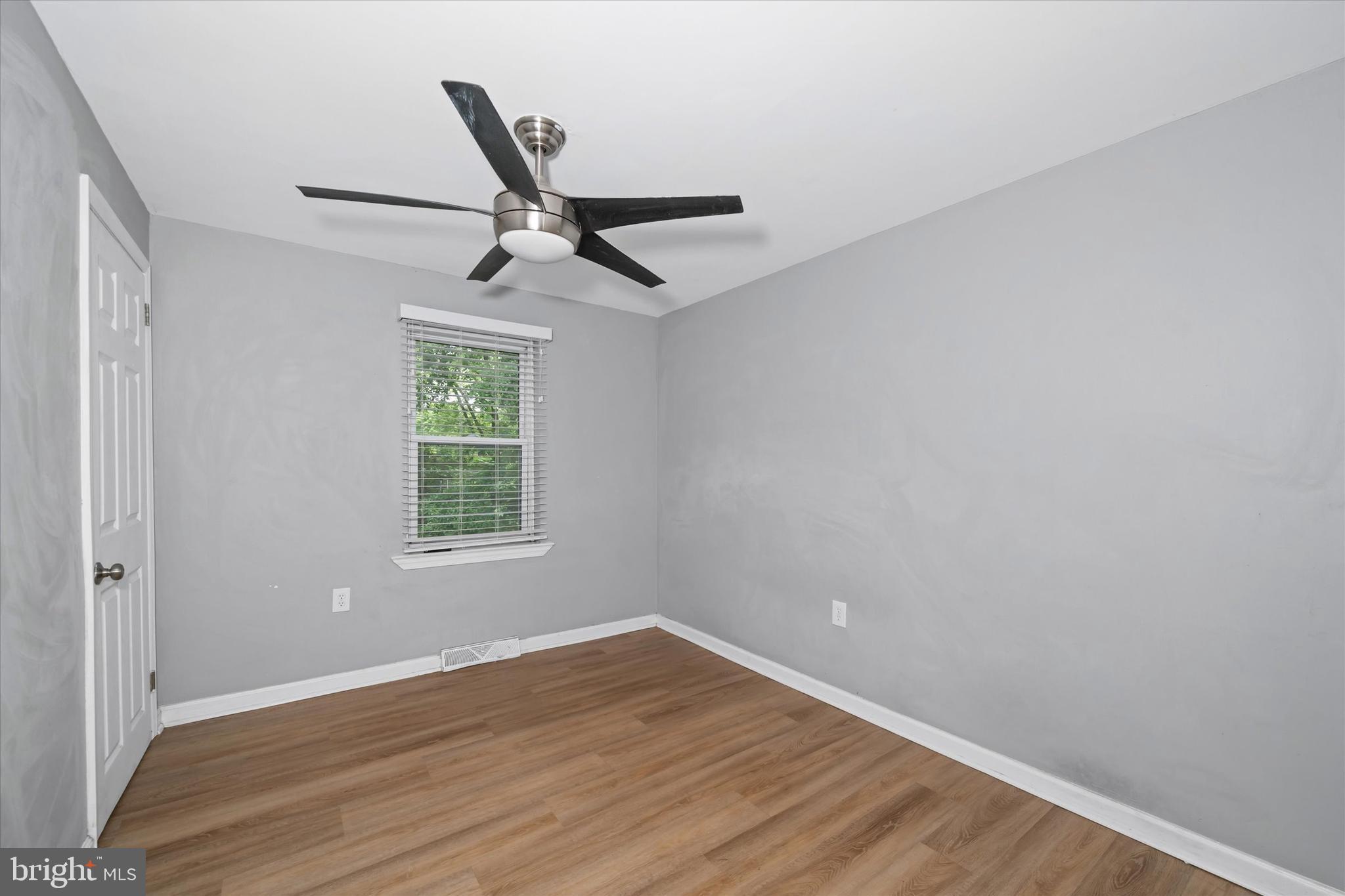 NEWARK - Residential