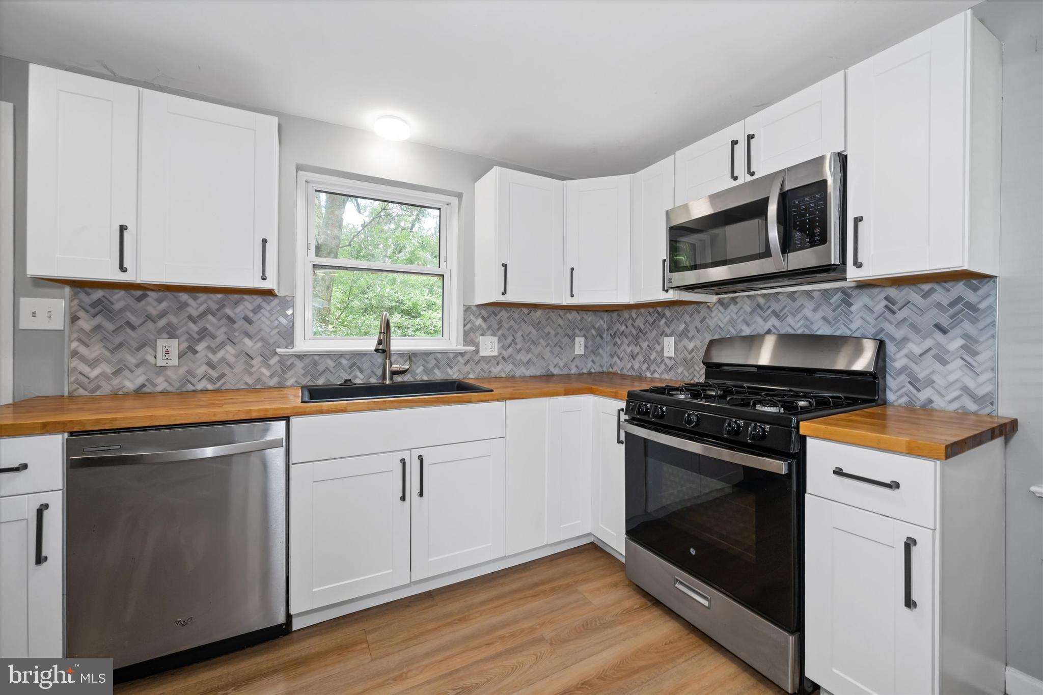 NEWARK - Residential