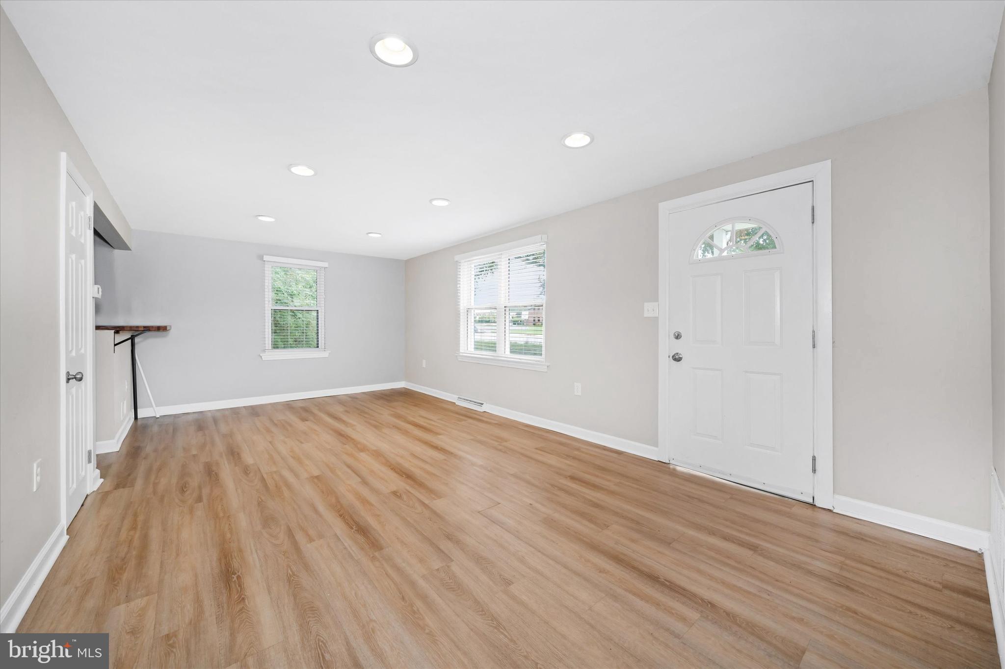 NEWARK - Residential