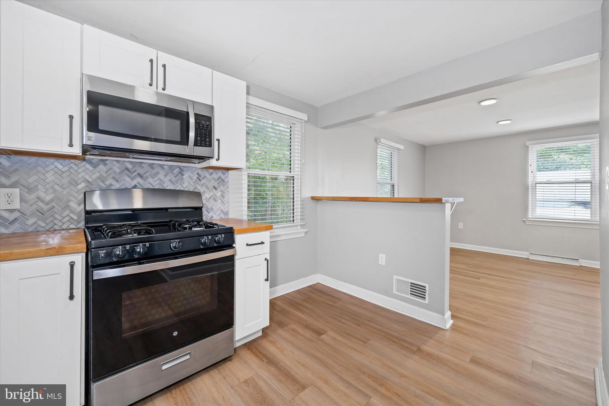 NEWARK - Residential