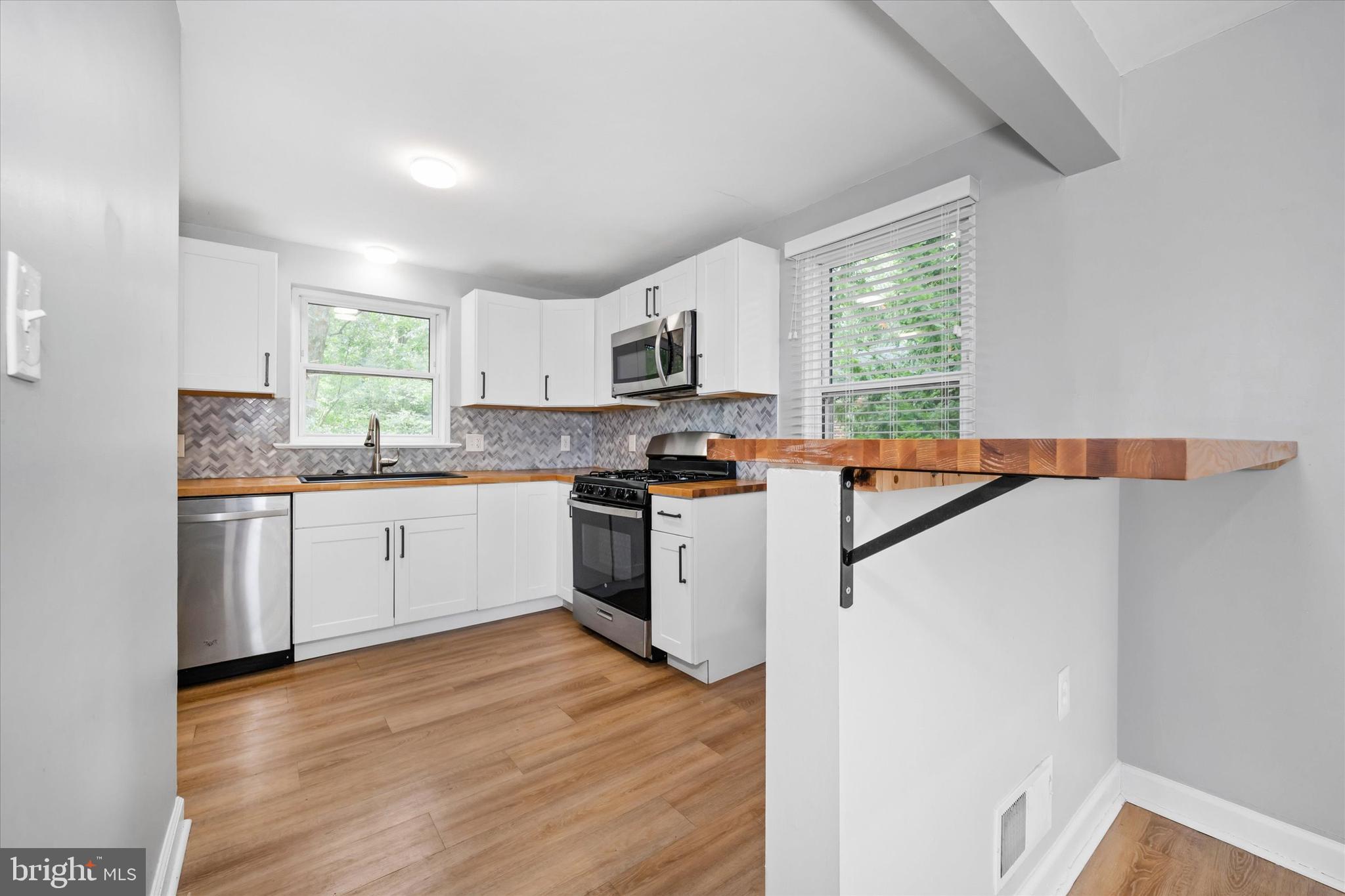 NEWARK - Residential