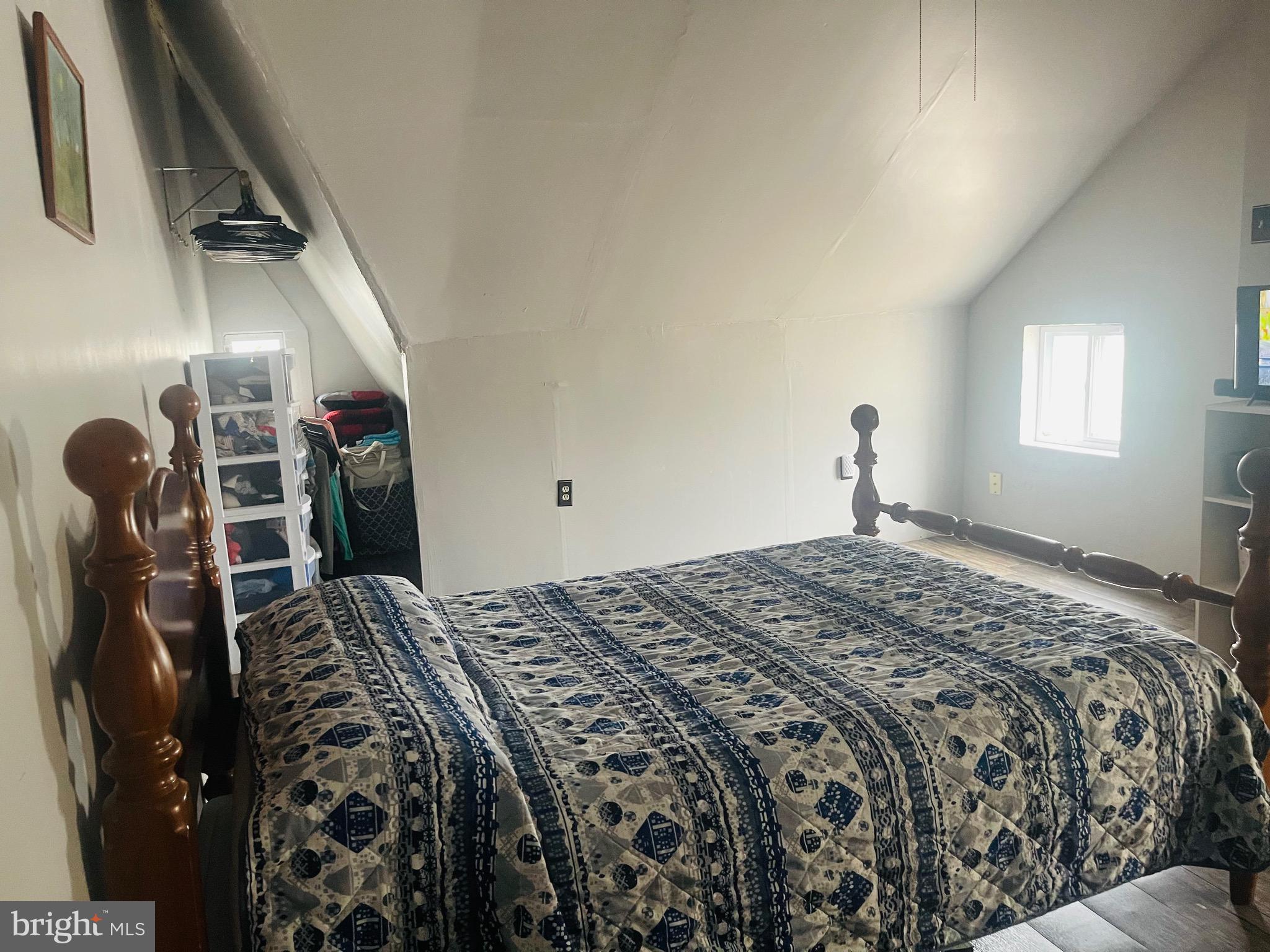 WEST END - Residential