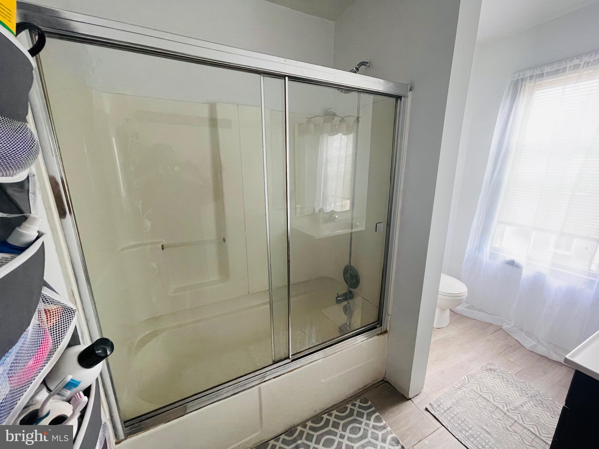 WEST END - Residential