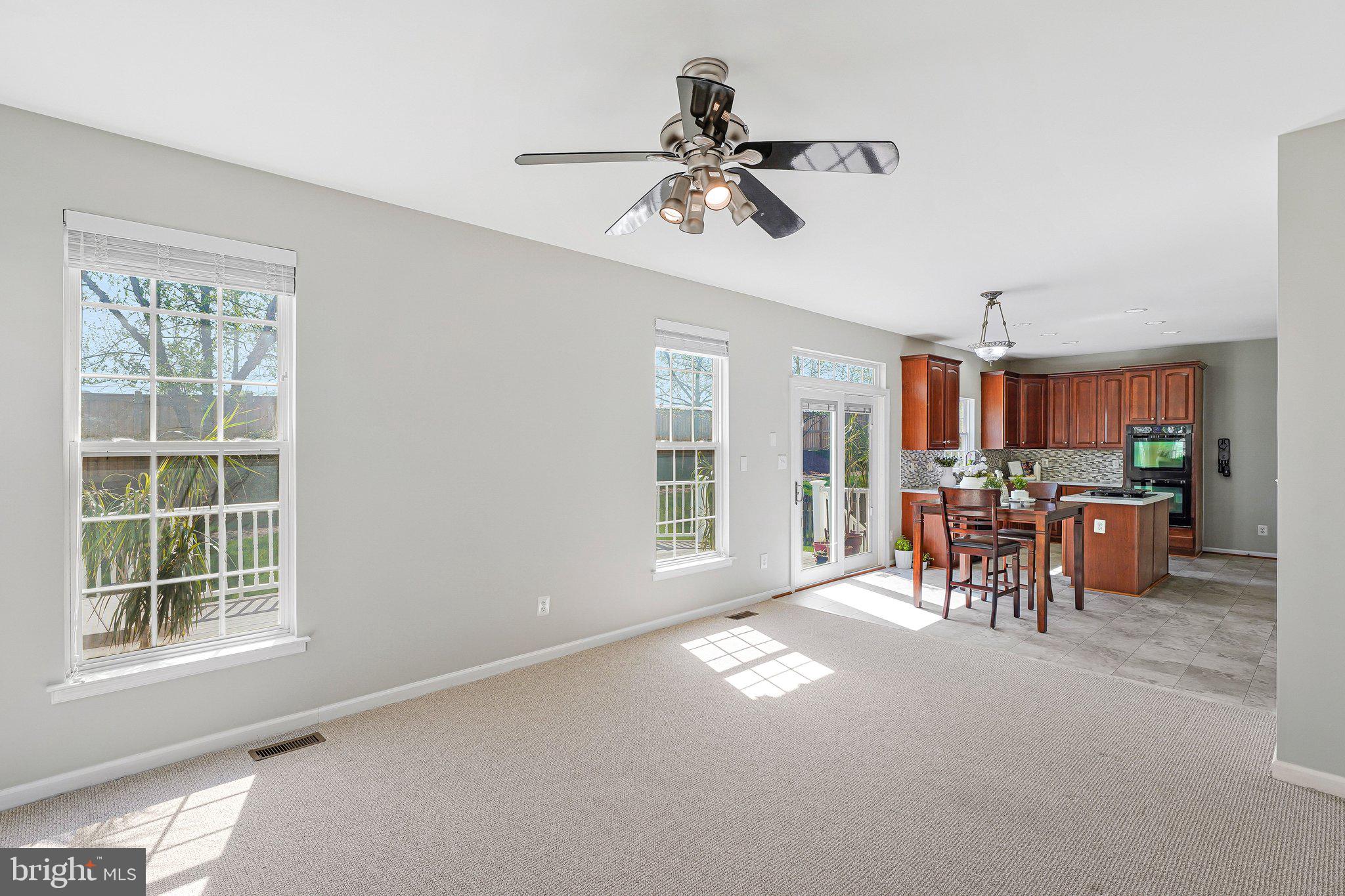 25407 VACATION PLACE