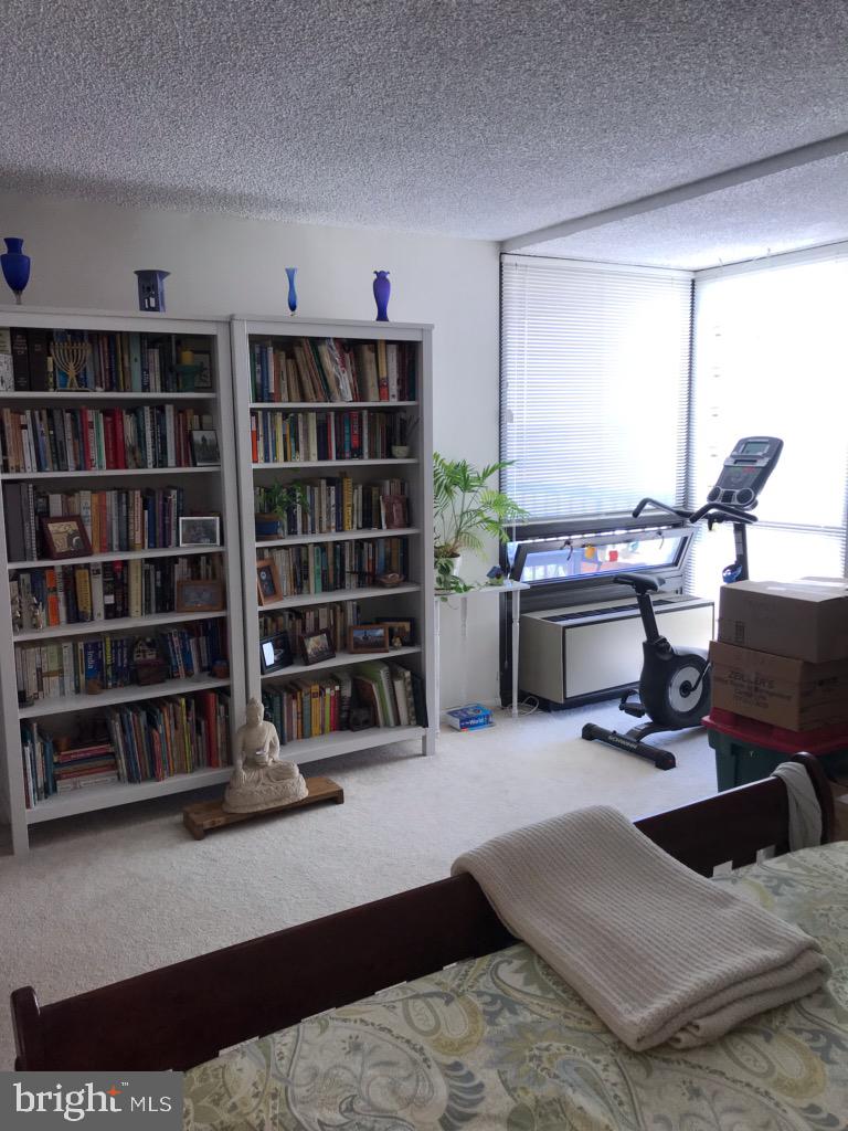 WASHINGTON SQ - Residential Lease