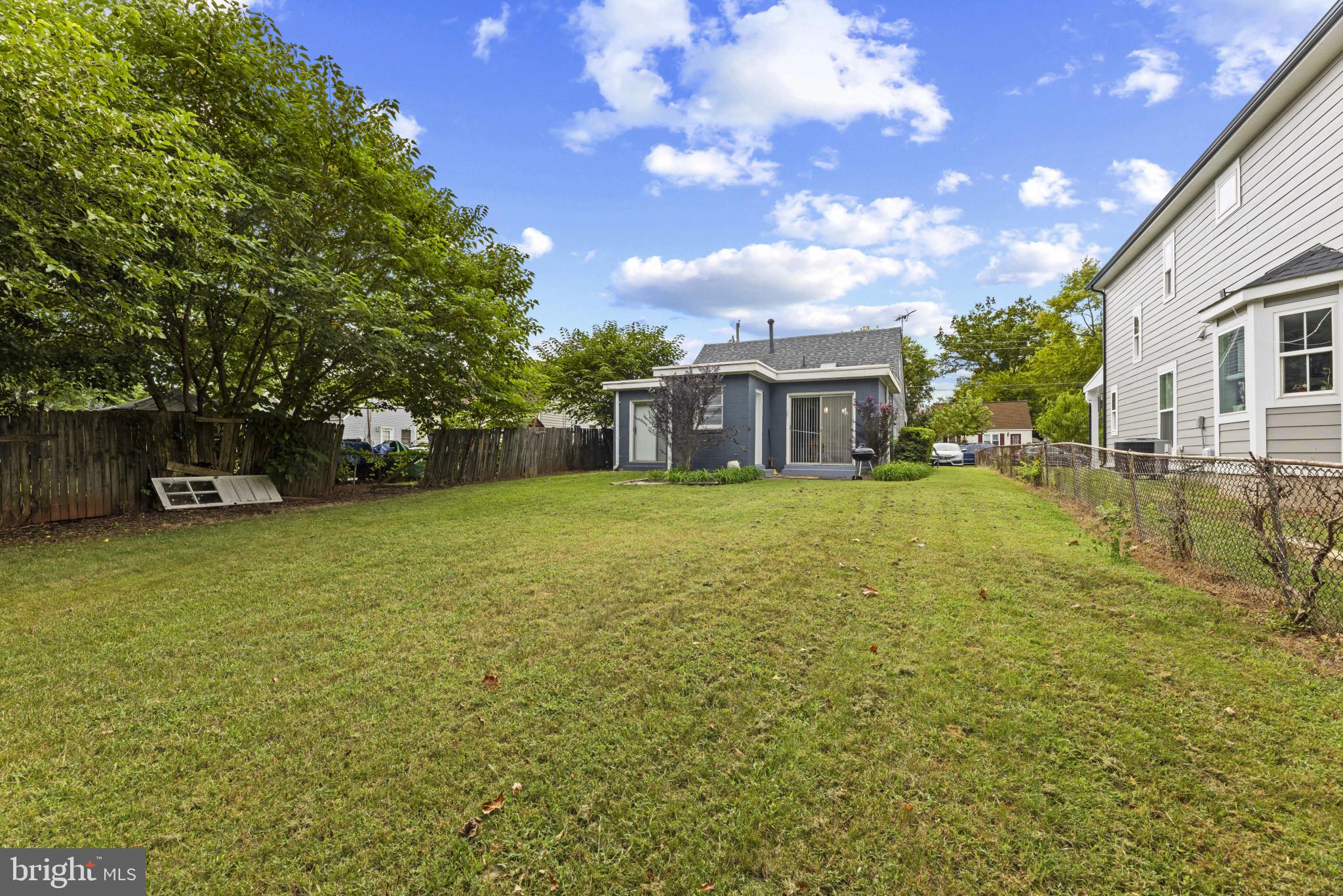 MANASSAS PARK - Residential