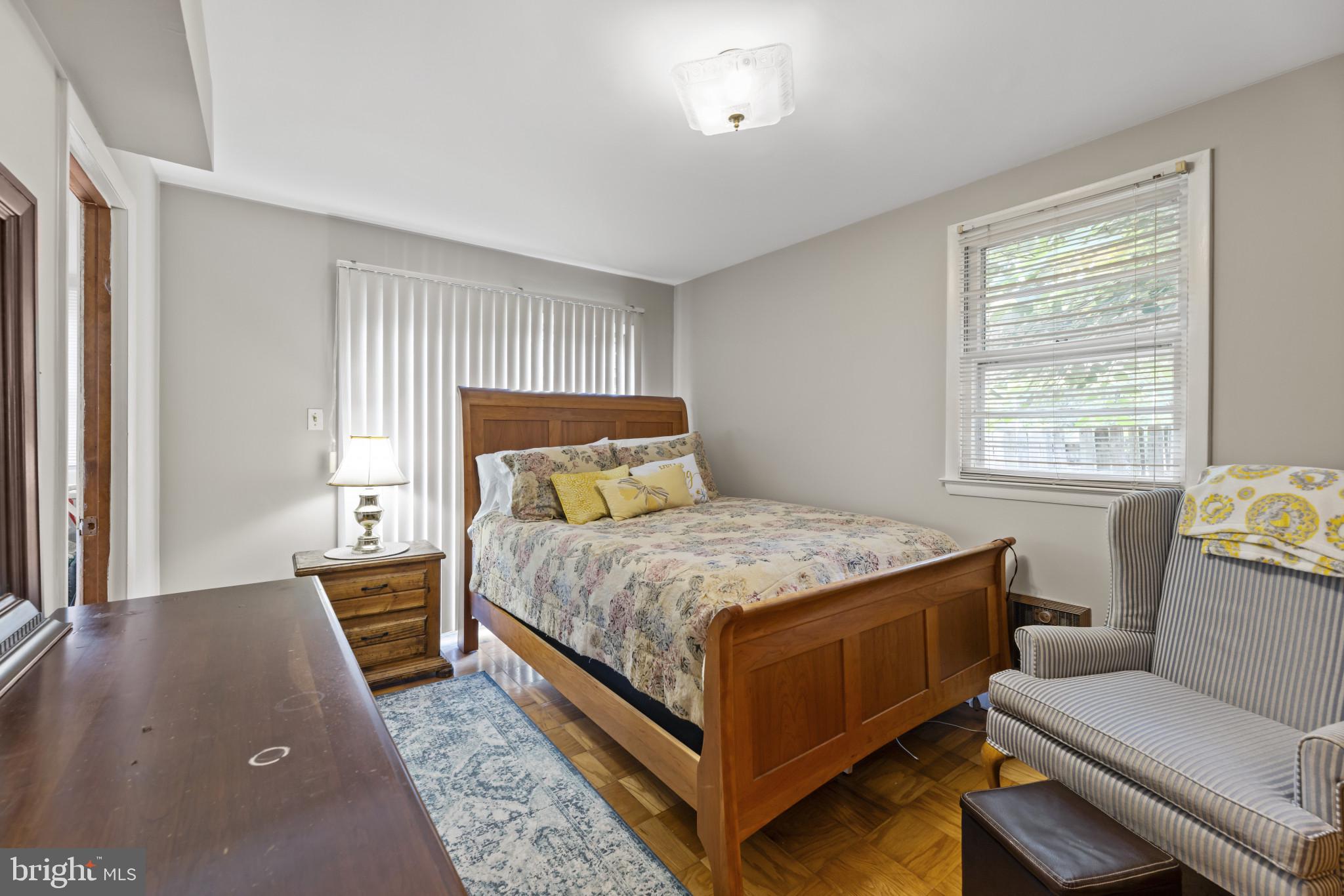 MANASSAS PARK - Residential