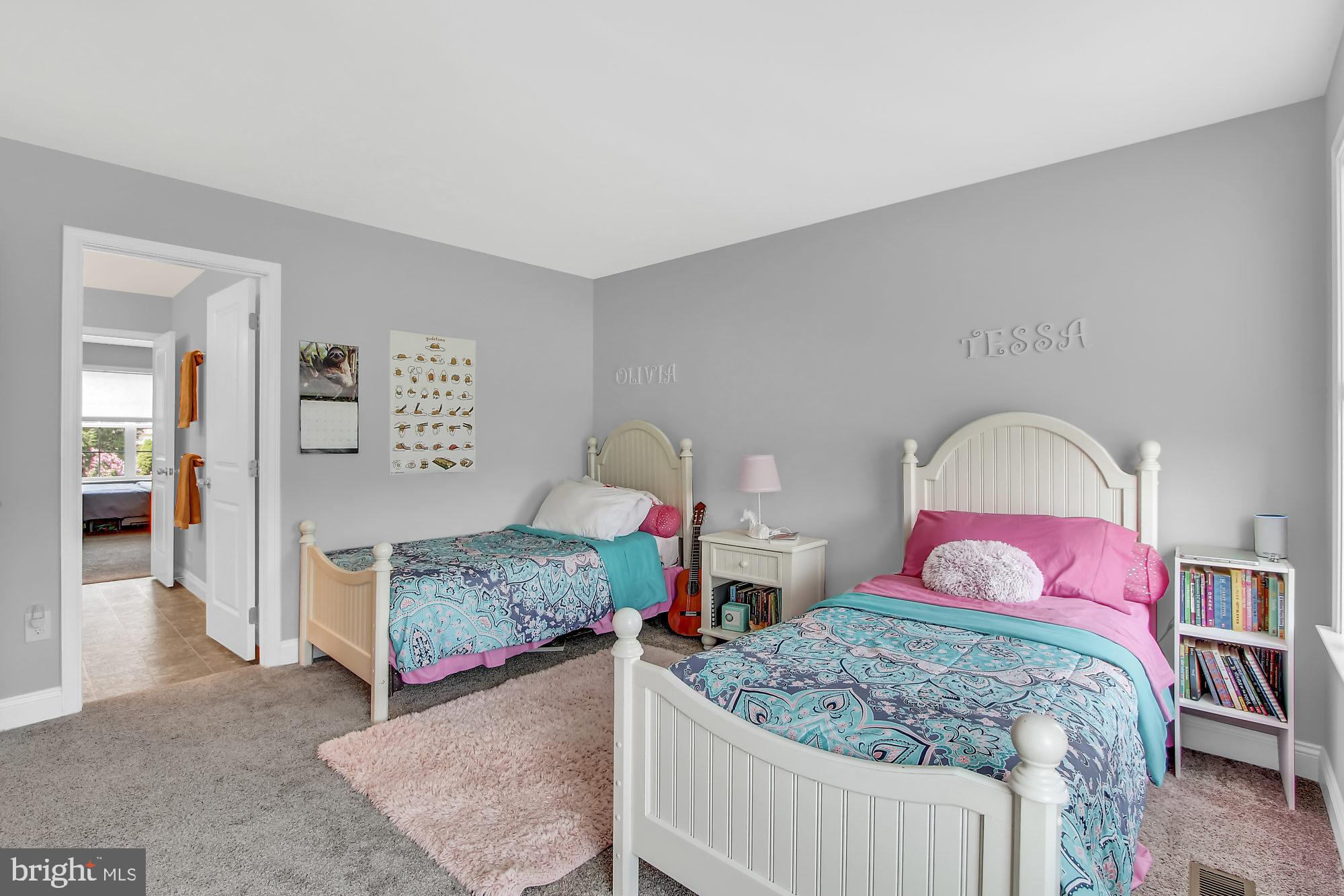 APPLE TREE COURT - Residential