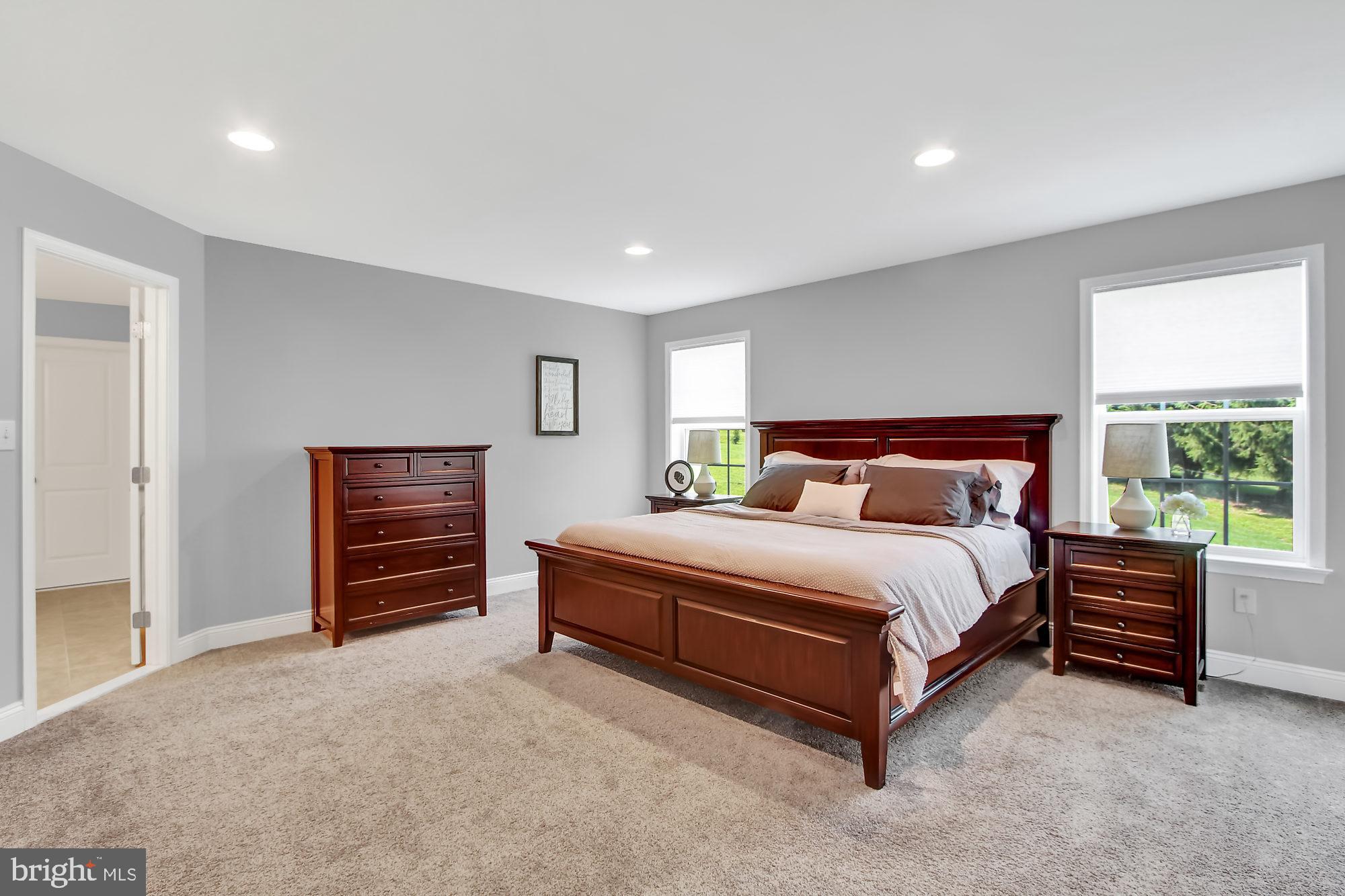 APPLE TREE COURT - Residential