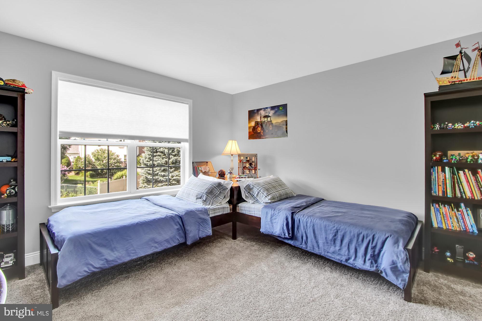 APPLE TREE COURT - Residential
