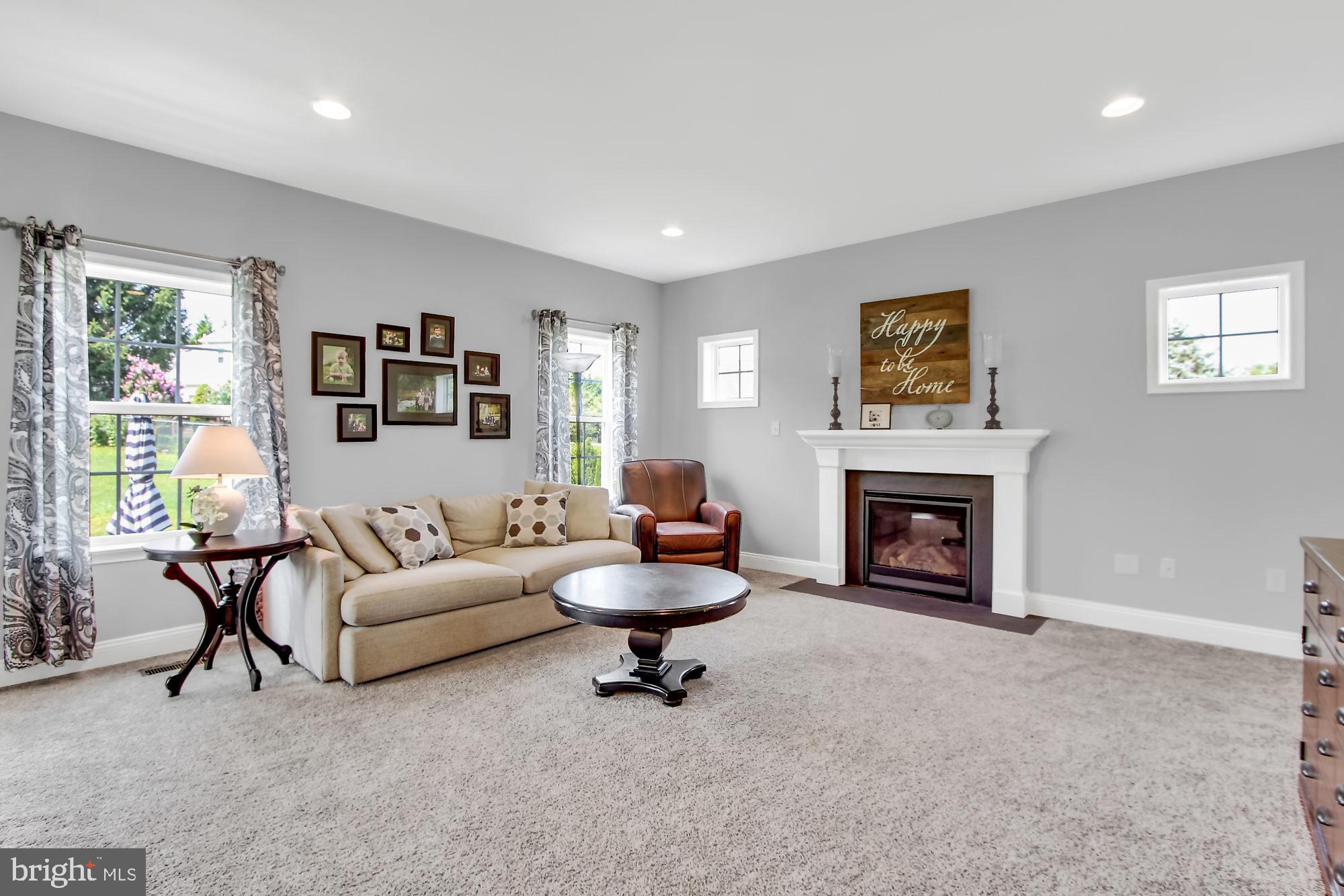 APPLE TREE COURT - Residential