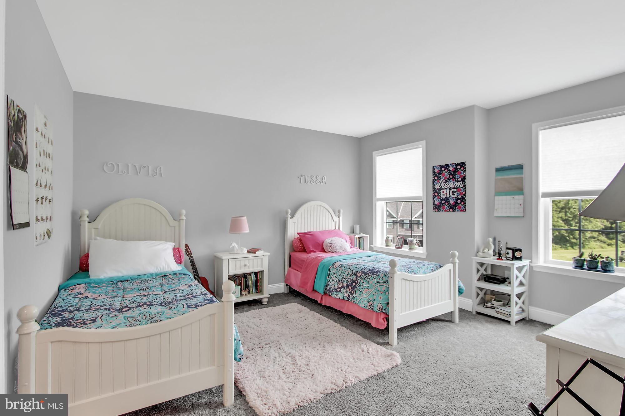 APPLE TREE COURT - Residential