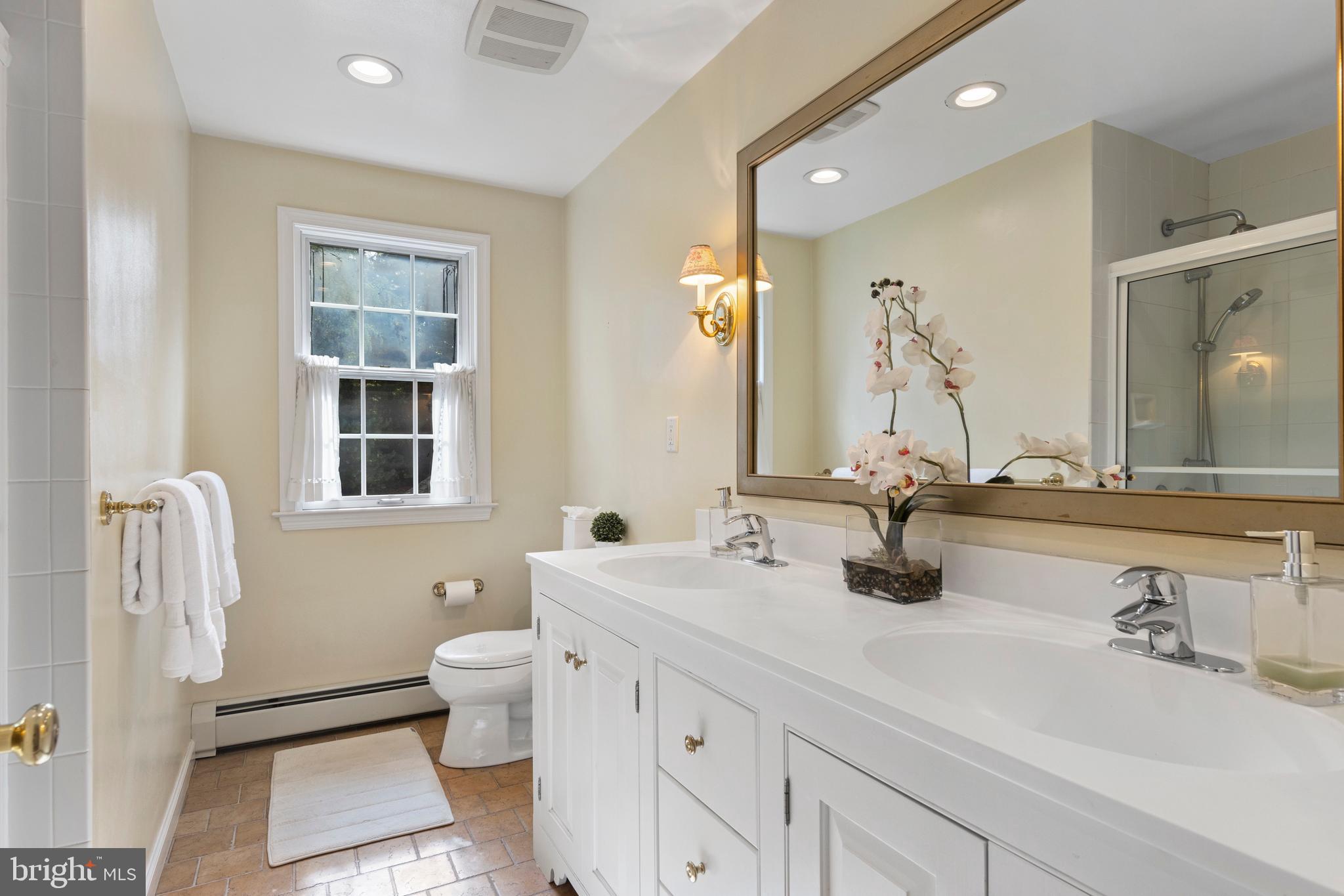 WOODLEA-CONESTOGA - Residential