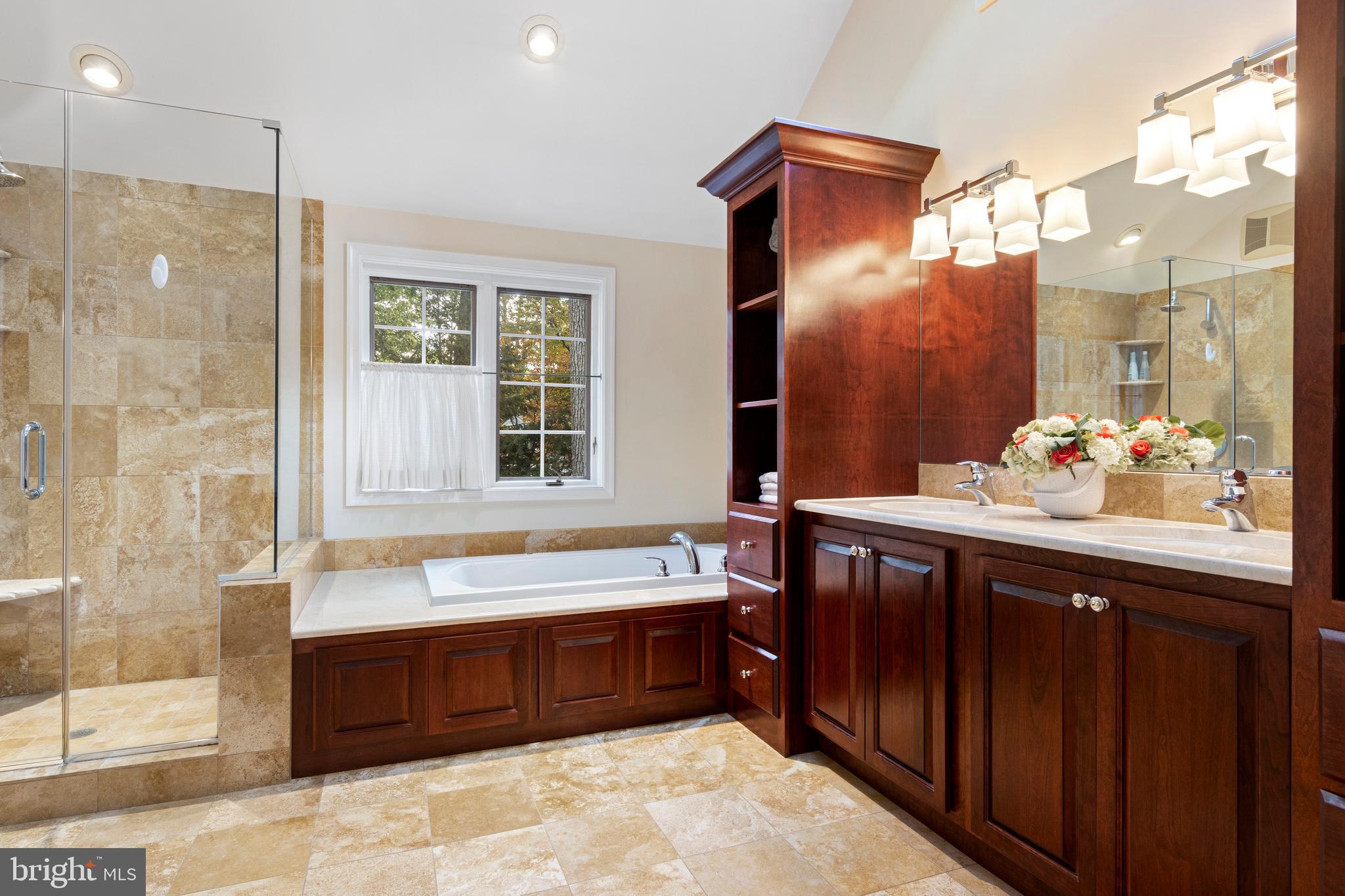 WOODLEA-CONESTOGA - Residential