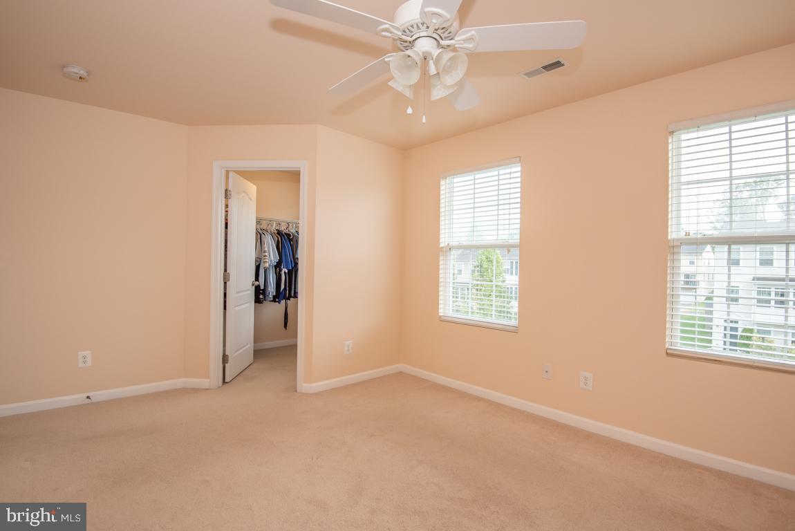 HAWTHORNE RIDGE - Residential