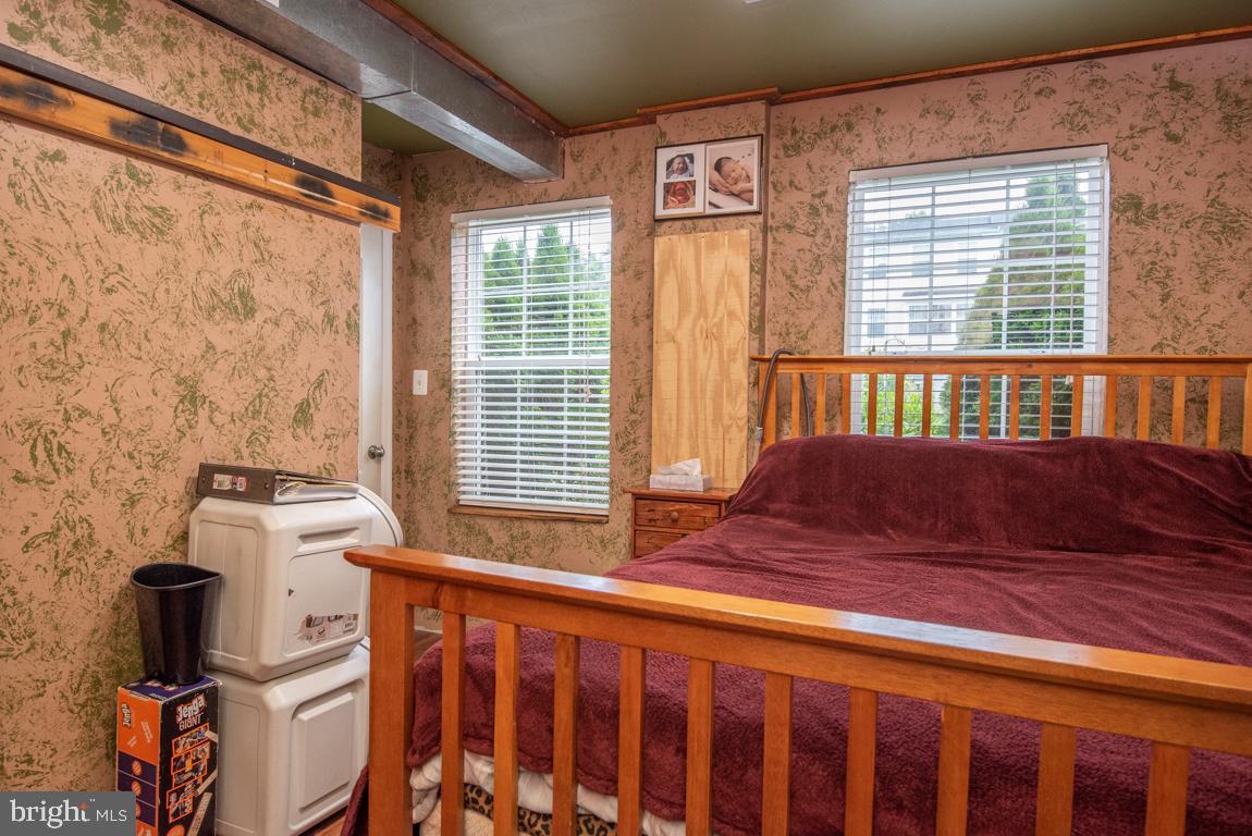 HAWTHORNE RIDGE - Residential