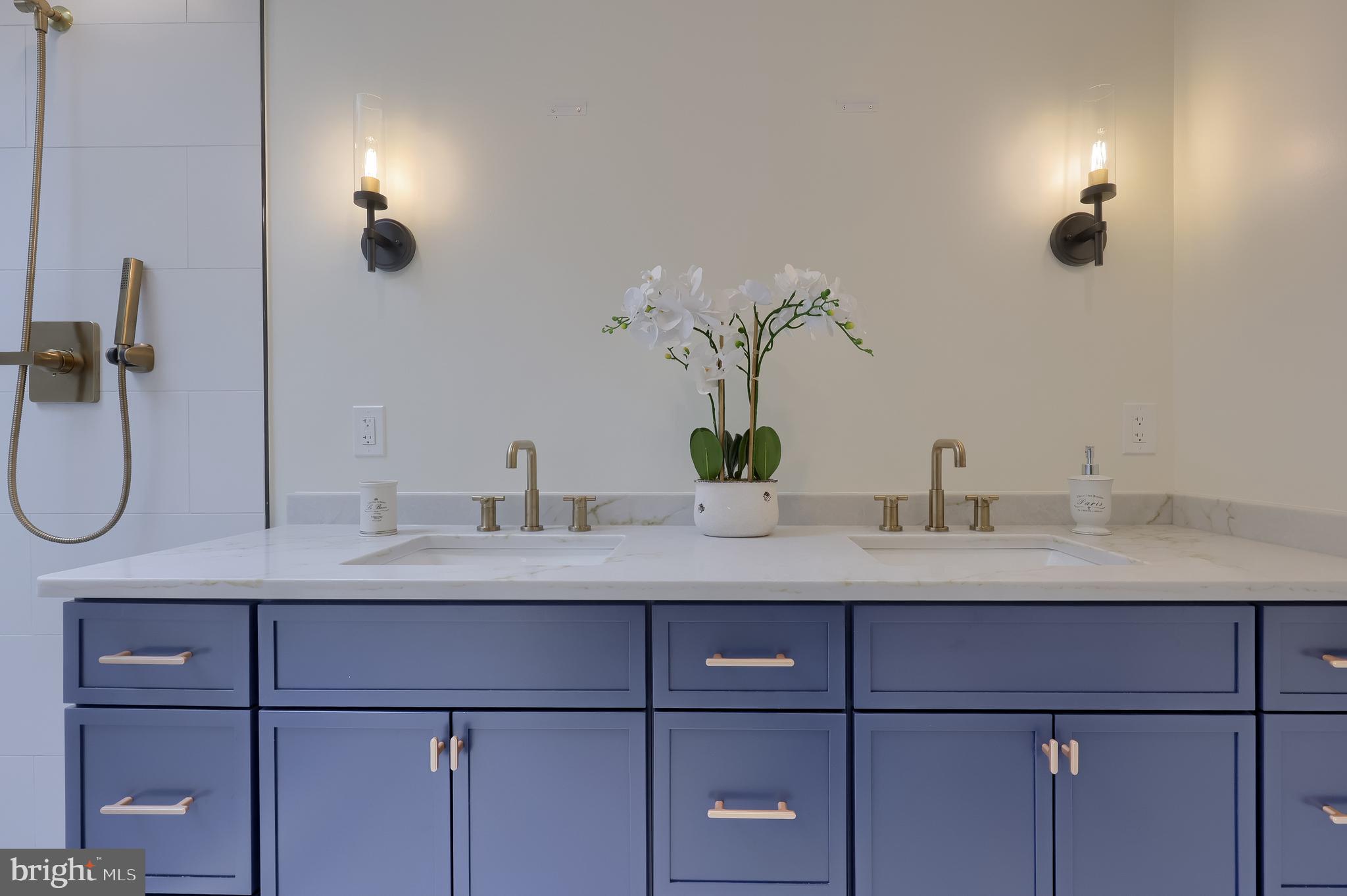 WEST GROVE - Residential