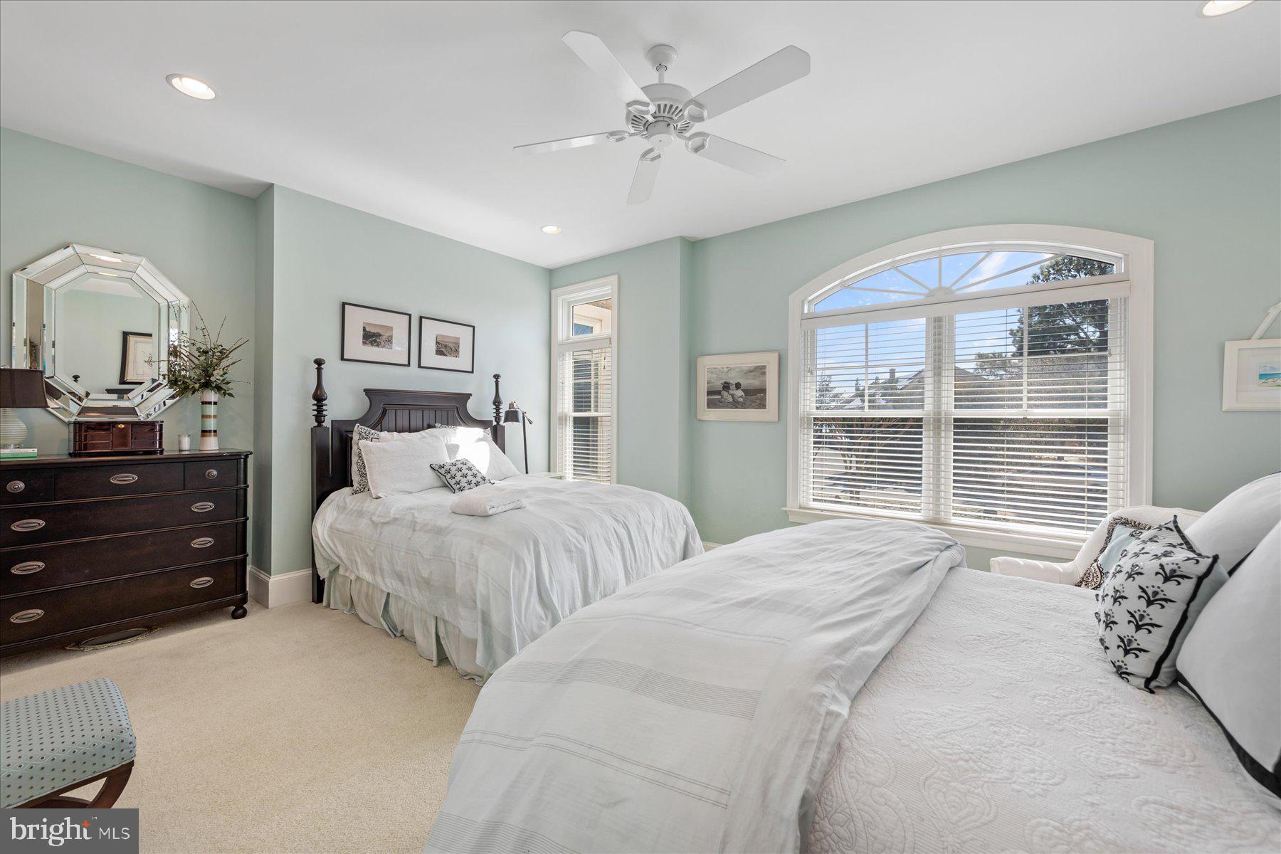 REHOBOTH BEACH YACHT AND CC - Residential