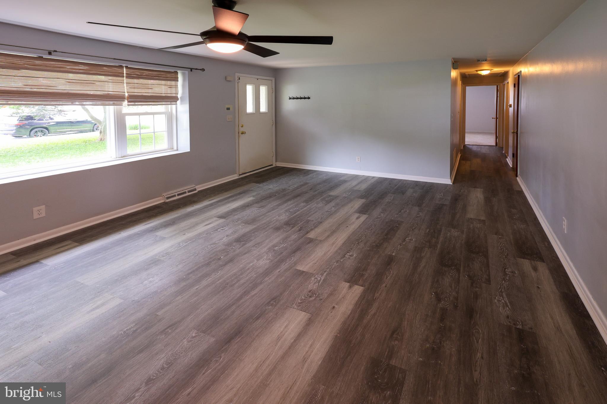 COLONIAL ACRES - Residential