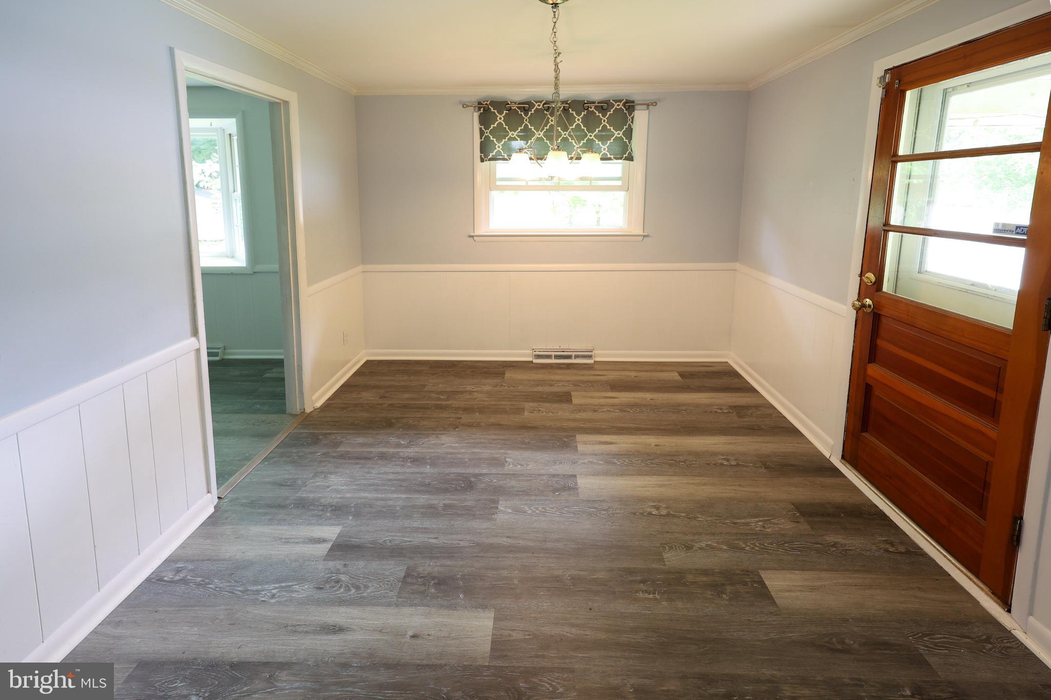 COLONIAL ACRES - Residential