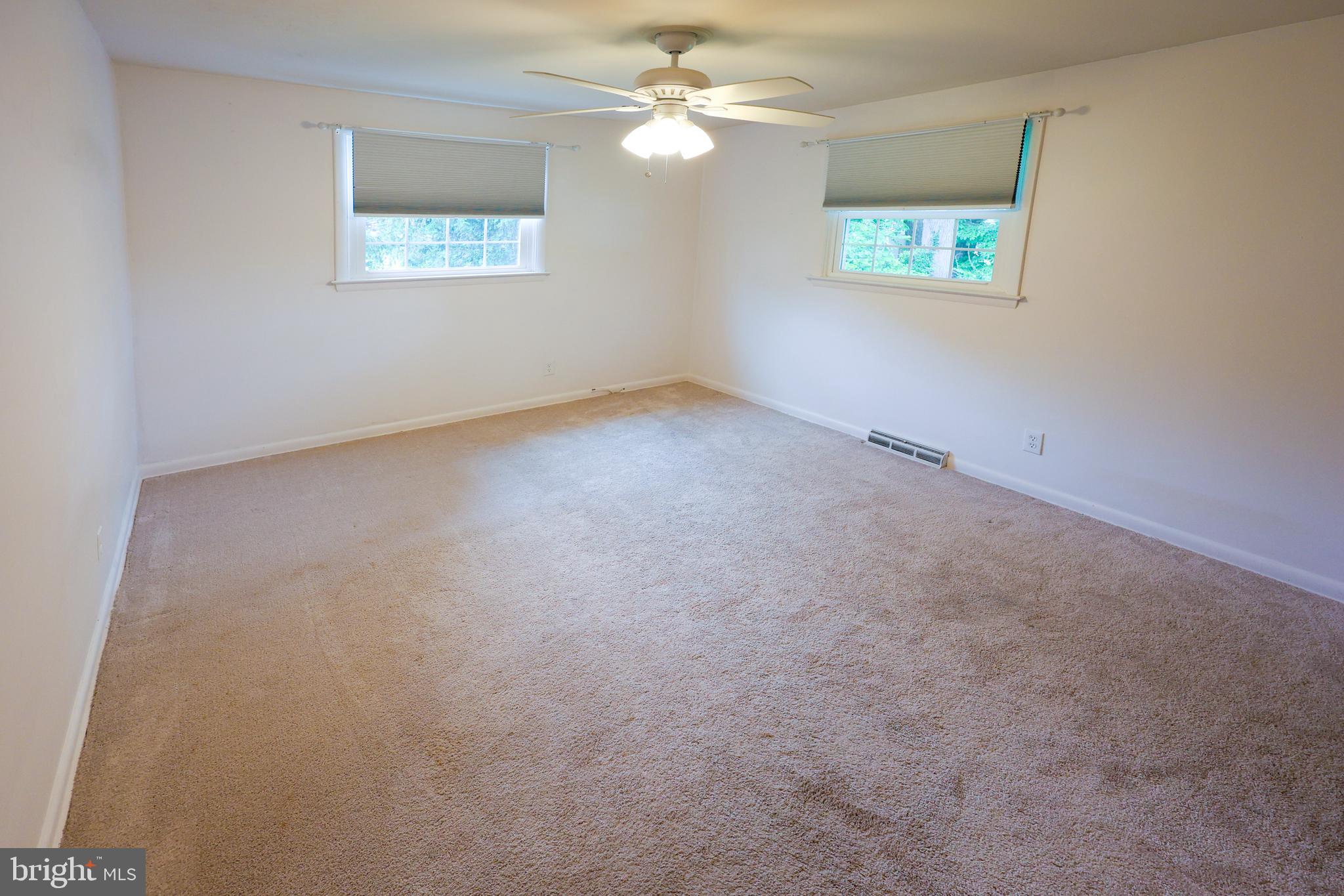 COLONIAL ACRES - Residential