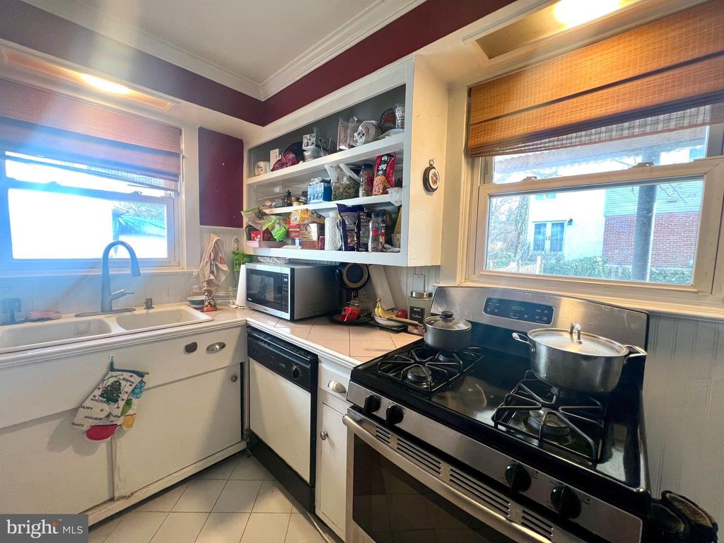 Photo of 241 Rockingham Road, BRYN MAWR, PA 19010 (MLS # PADE2099346)