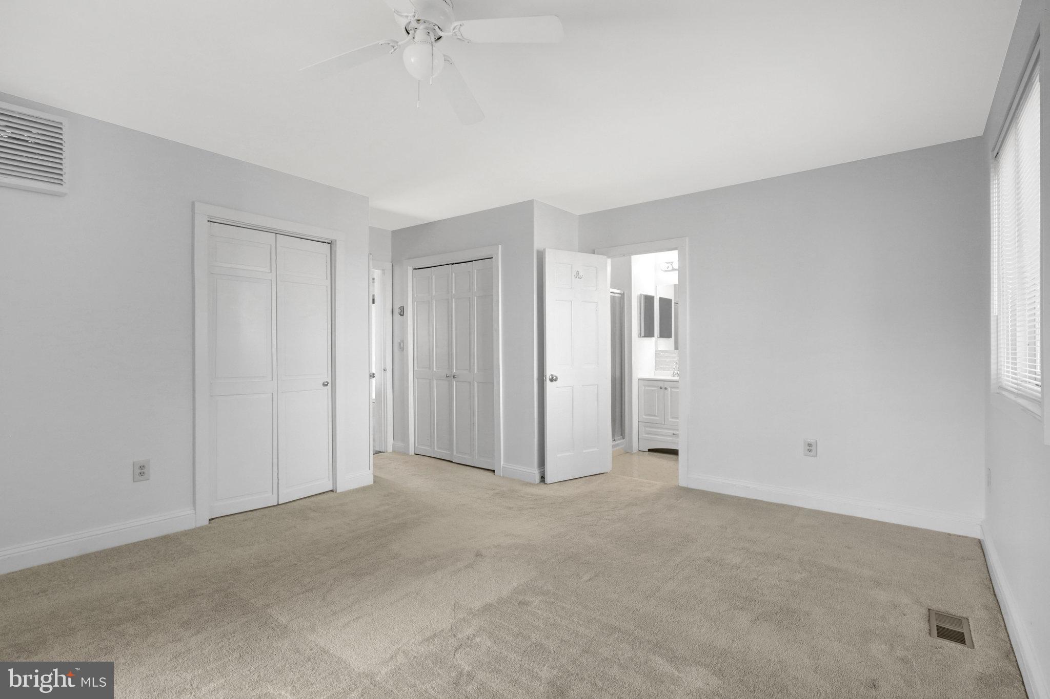 HILLSIDE MANOR - Residential Lease