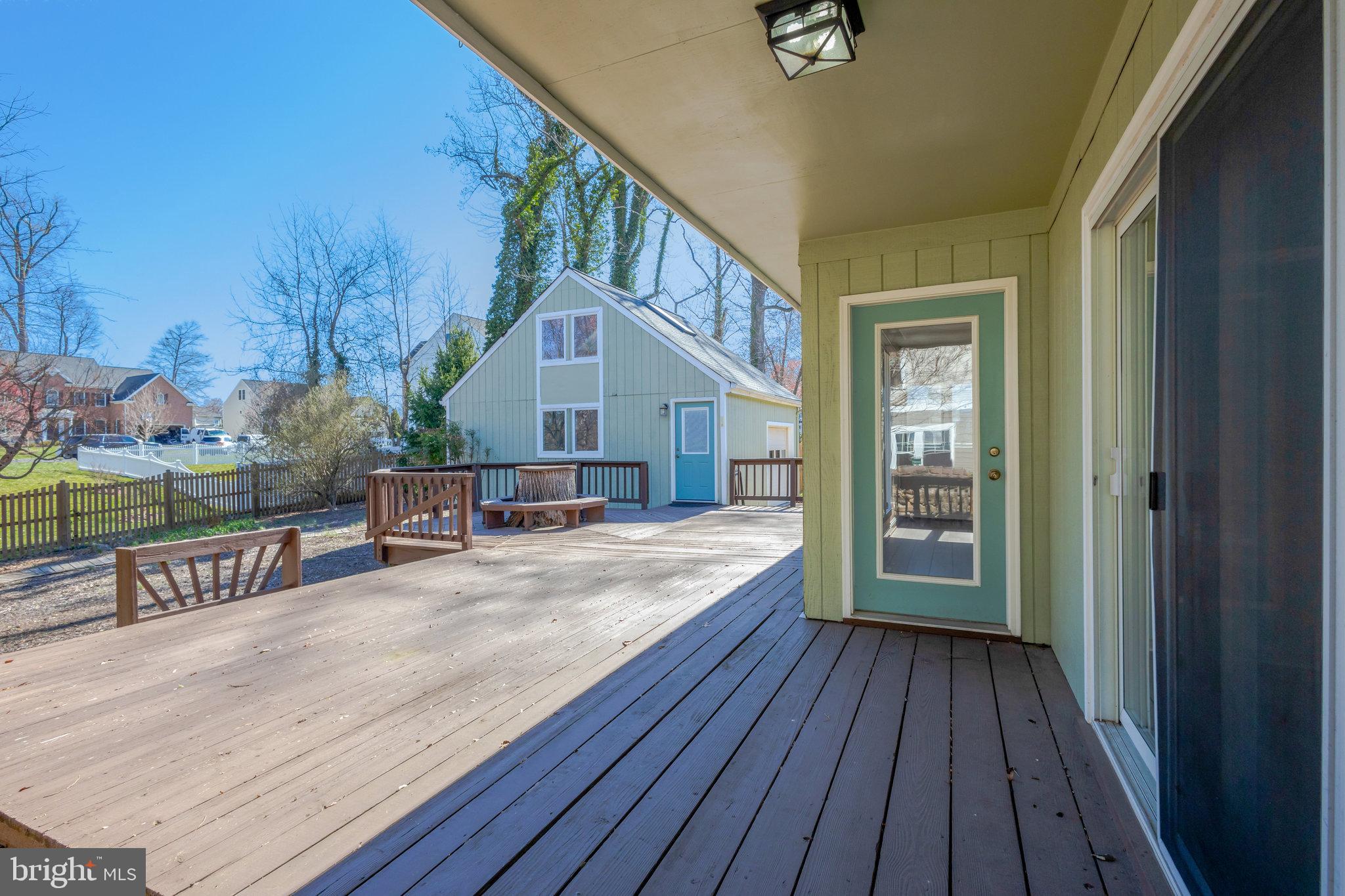 HILLSIDE MANOR - Residential Lease