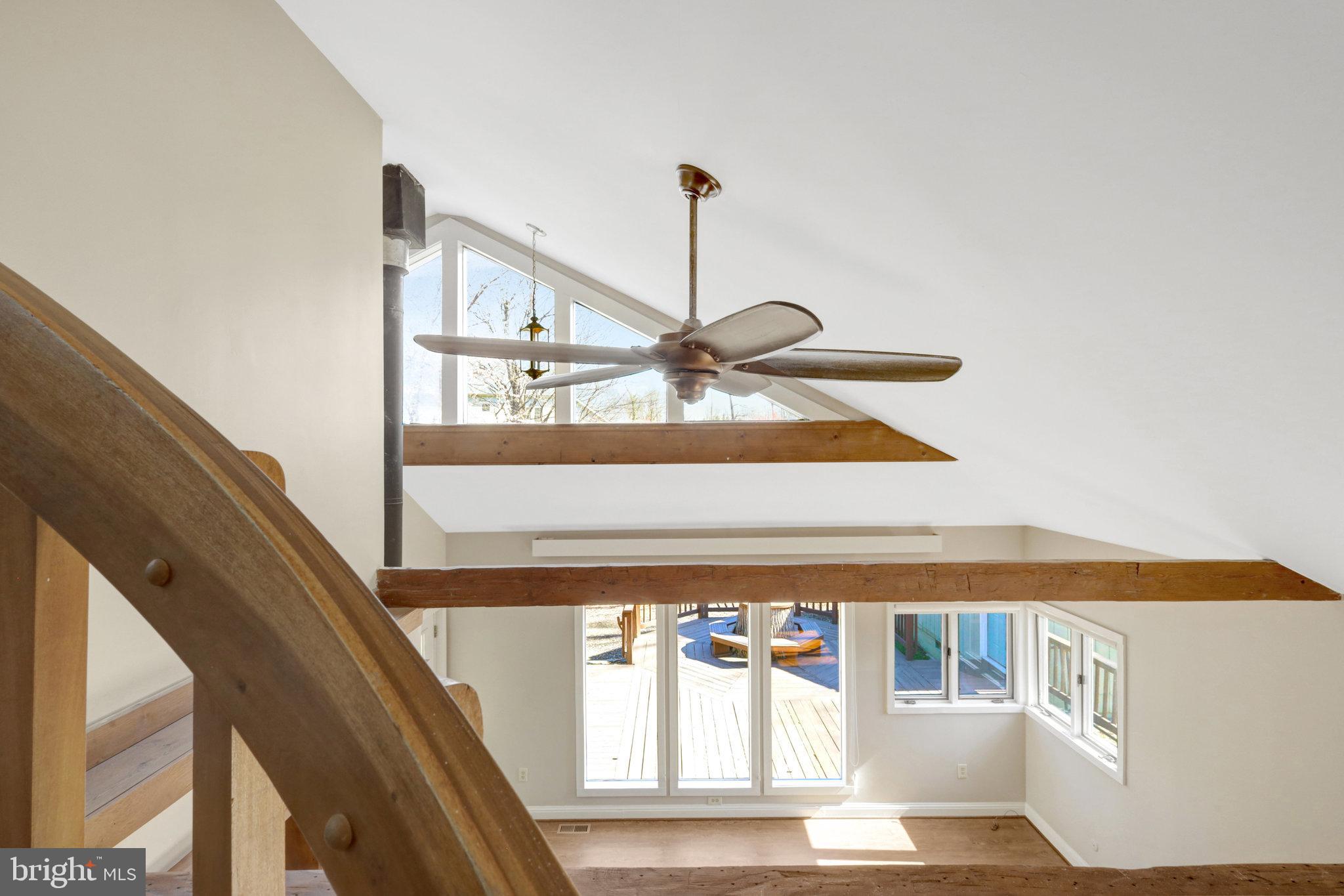 HILLSIDE MANOR - Residential Lease