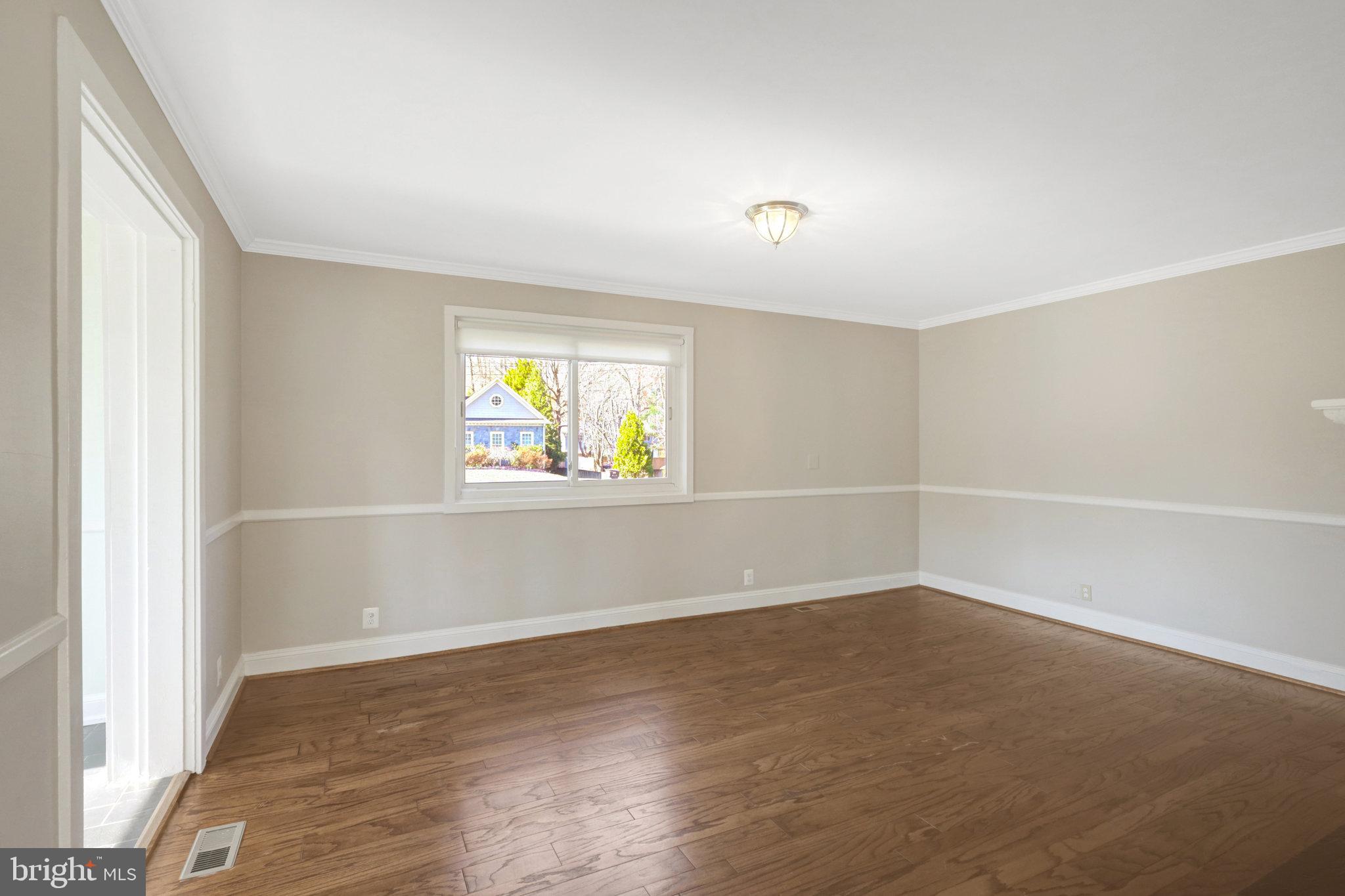 HILLSIDE MANOR - Residential Lease