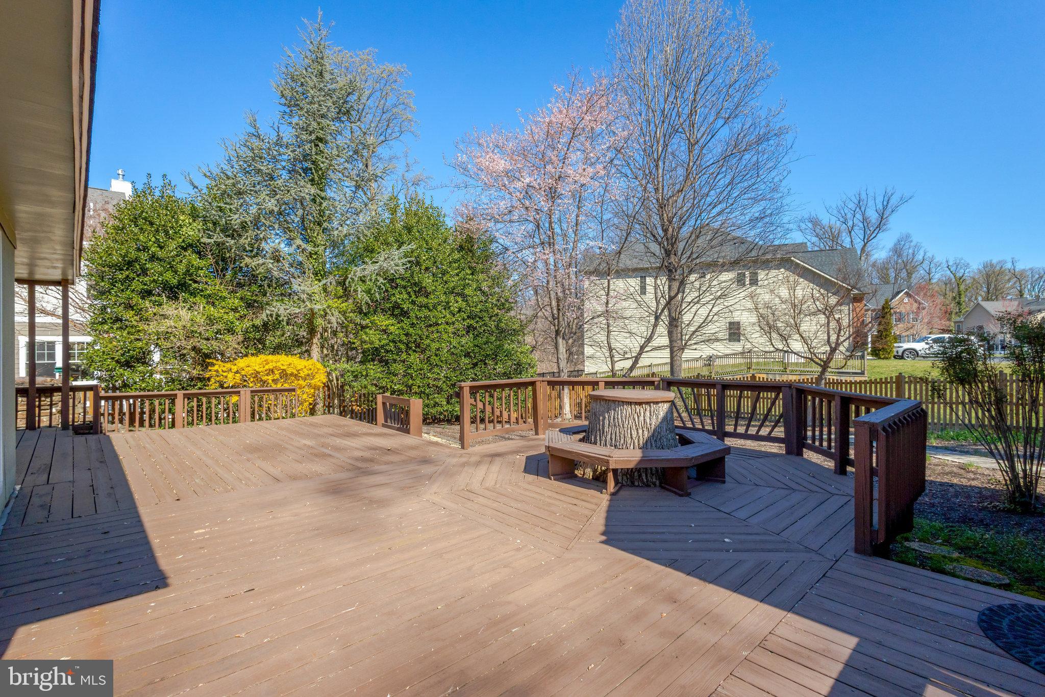 HILLSIDE MANOR - Residential Lease