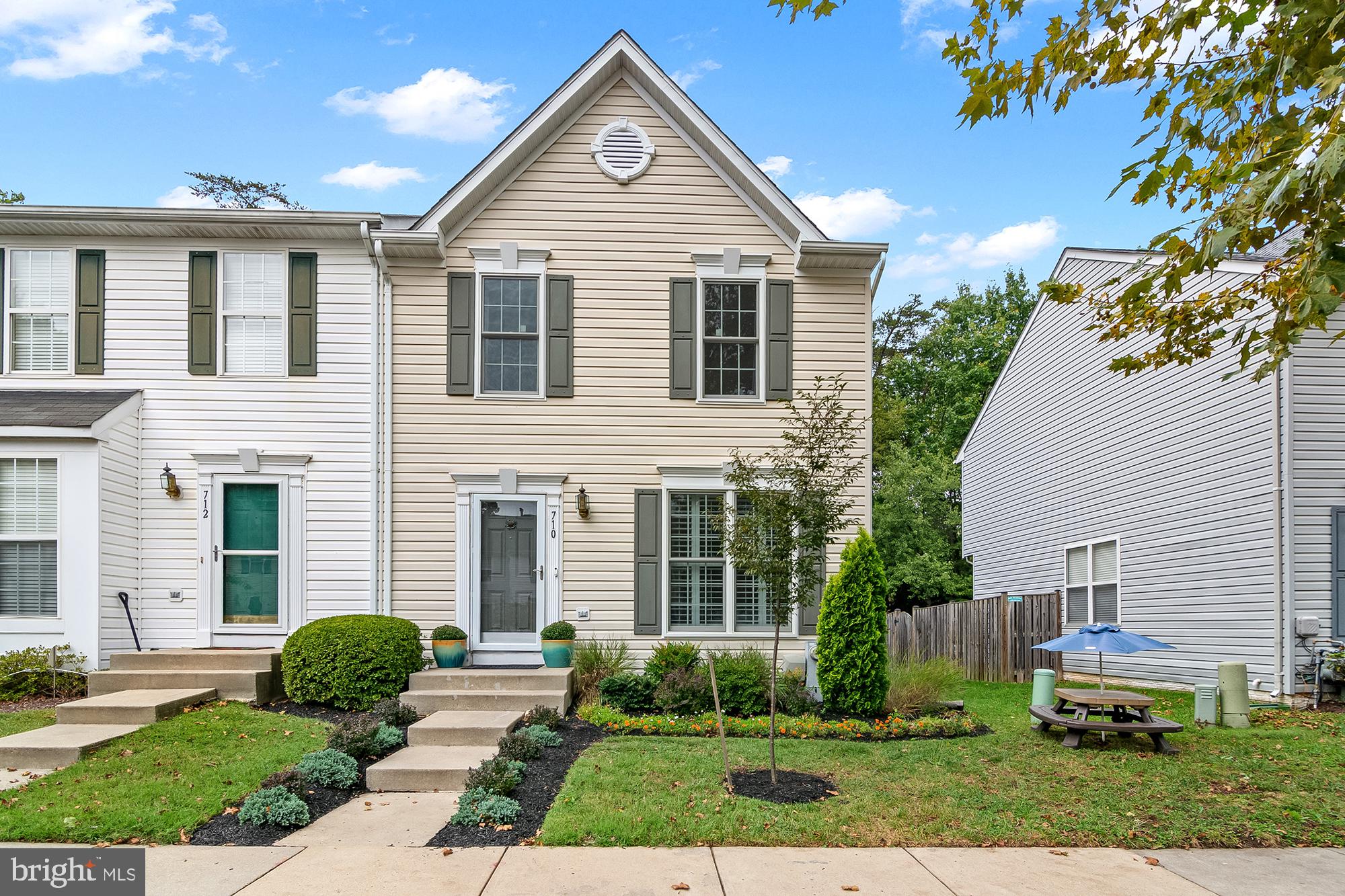 710 HORSE CHESTNUT COURT