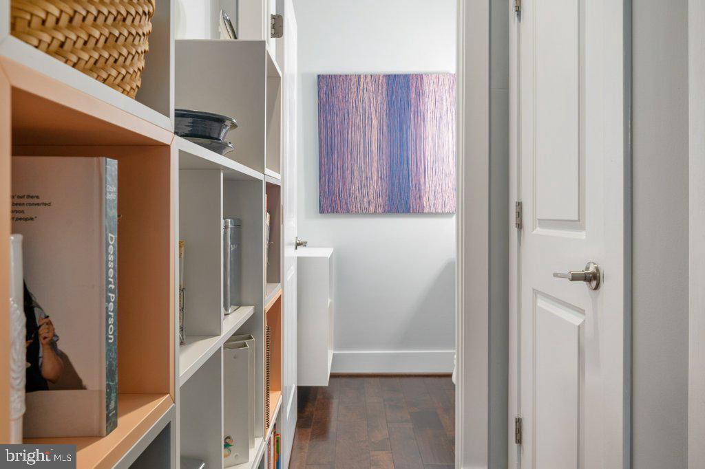 MAJESTY WEST - Residential