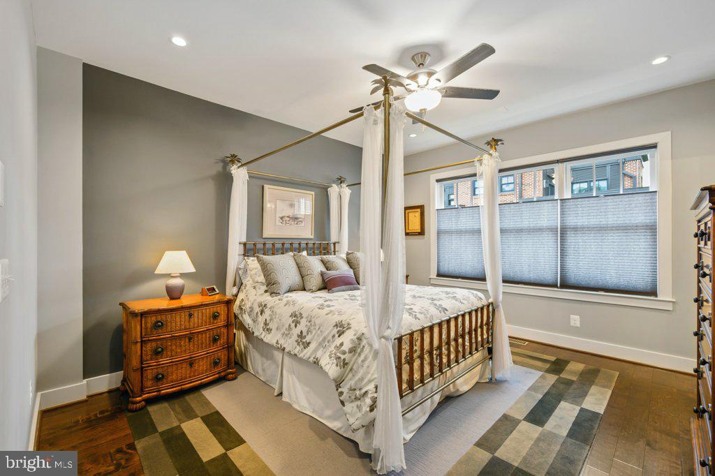 MAJESTY WEST - Residential