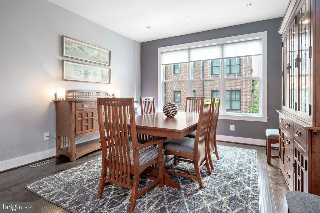 MAJESTY WEST - Residential