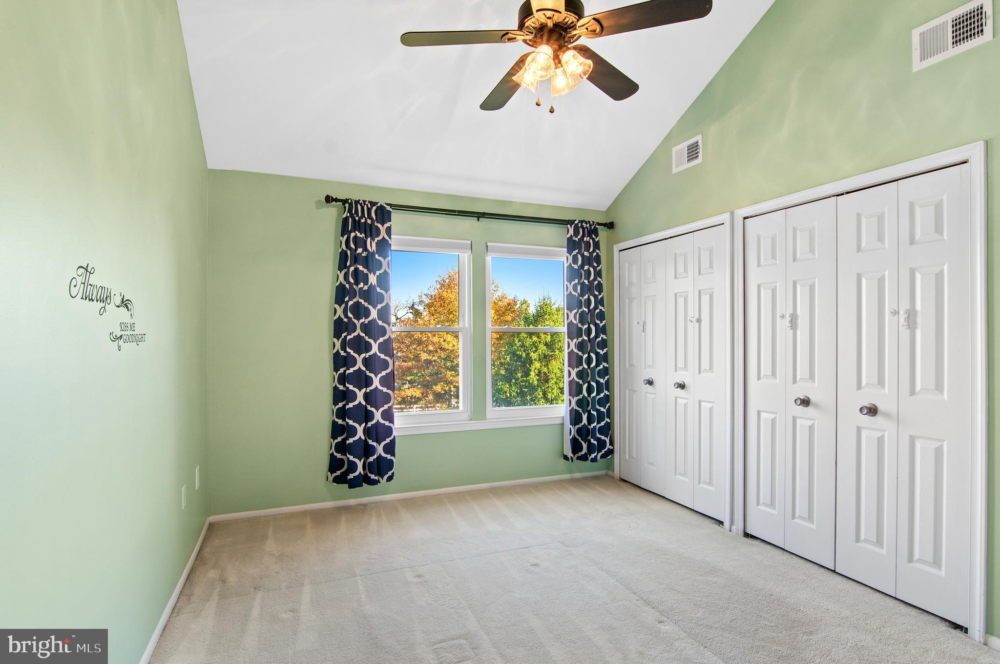 WOODLAND PARK - Residential