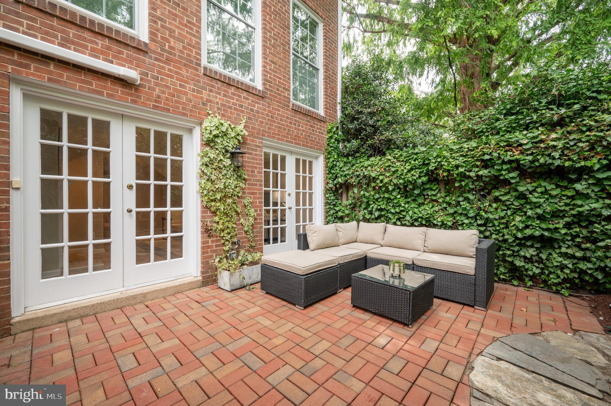 OLD TOWN SE QUADRANT - Residential