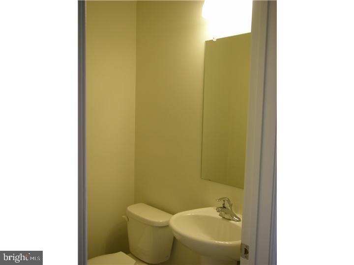 APPLECROSS - Residential Lease