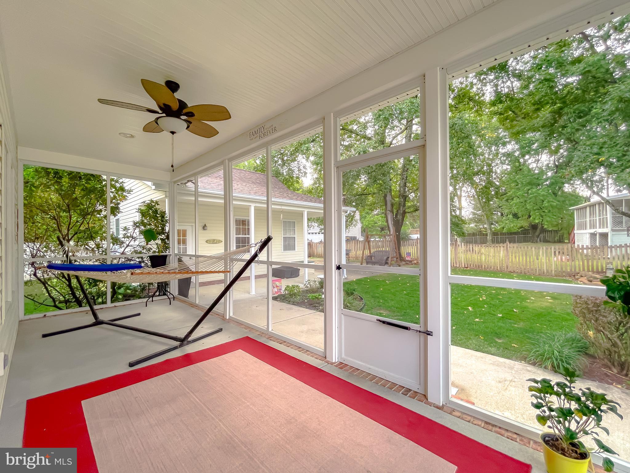 ESTATES AT SINGLETREE - Residential