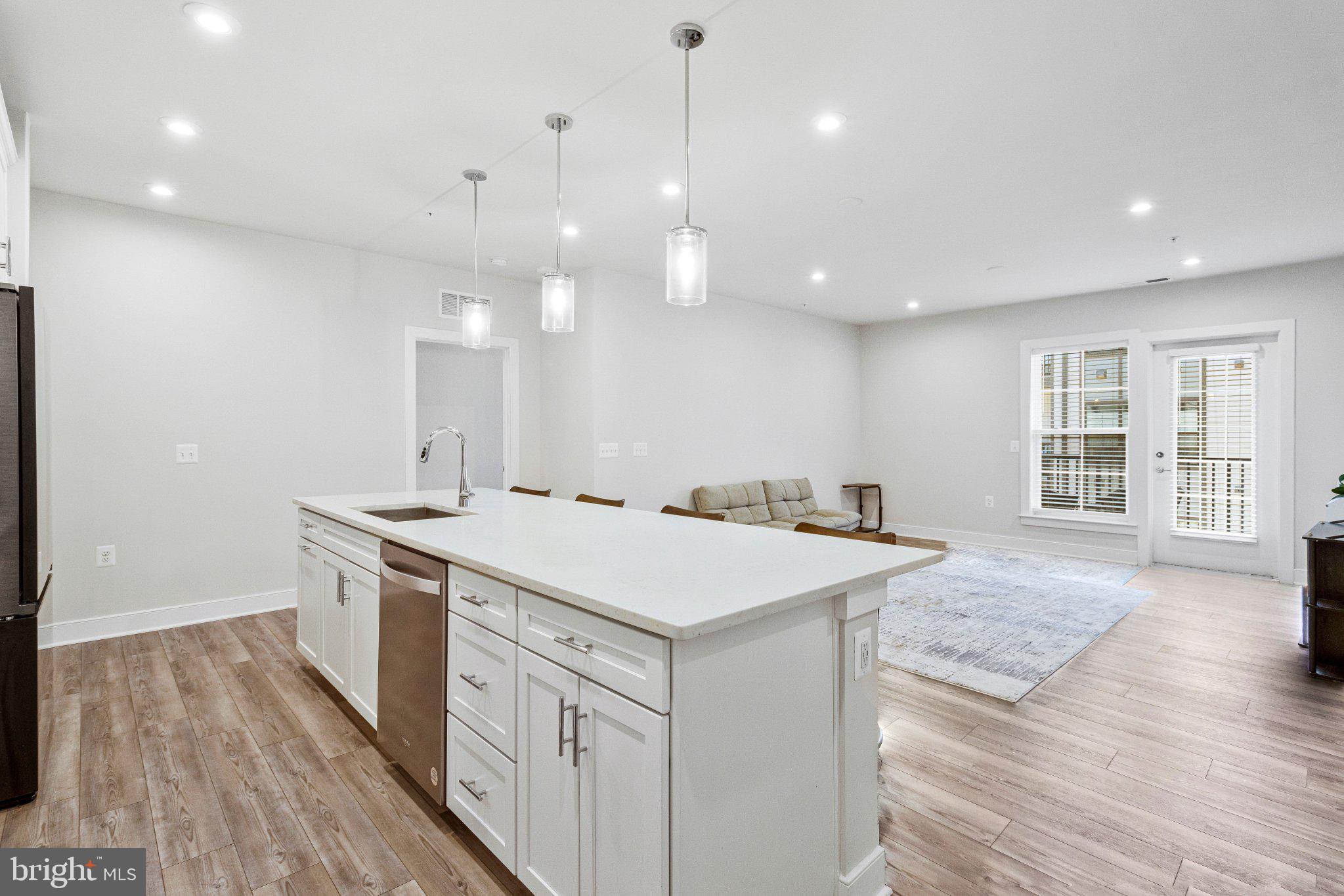 THE FLATS AT NATIONAL HARBOR - Residential