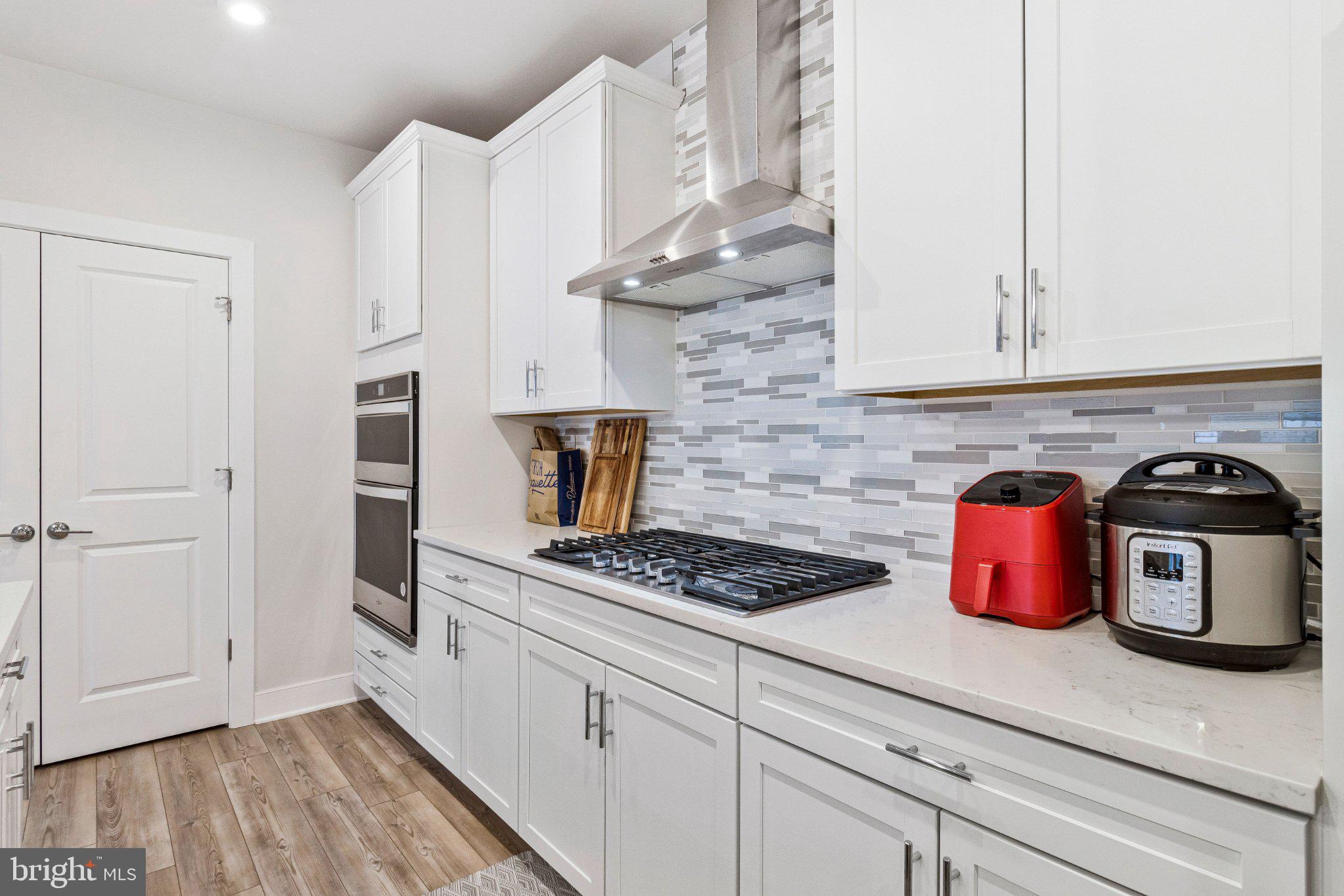 THE FLATS AT NATIONAL HARBOR - Residential