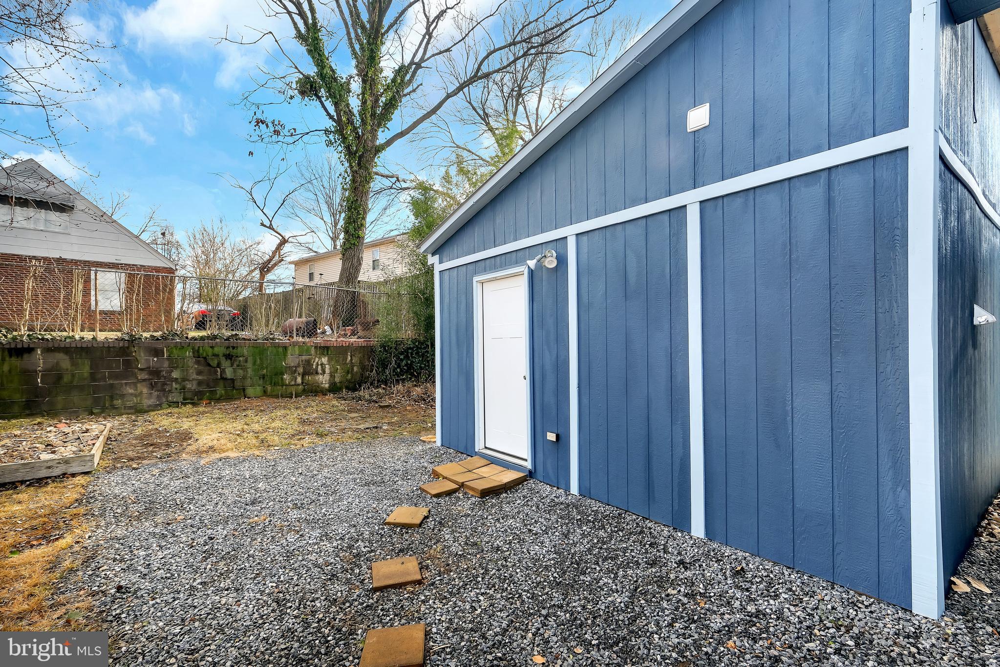 RADIANT VALLEY - Residential