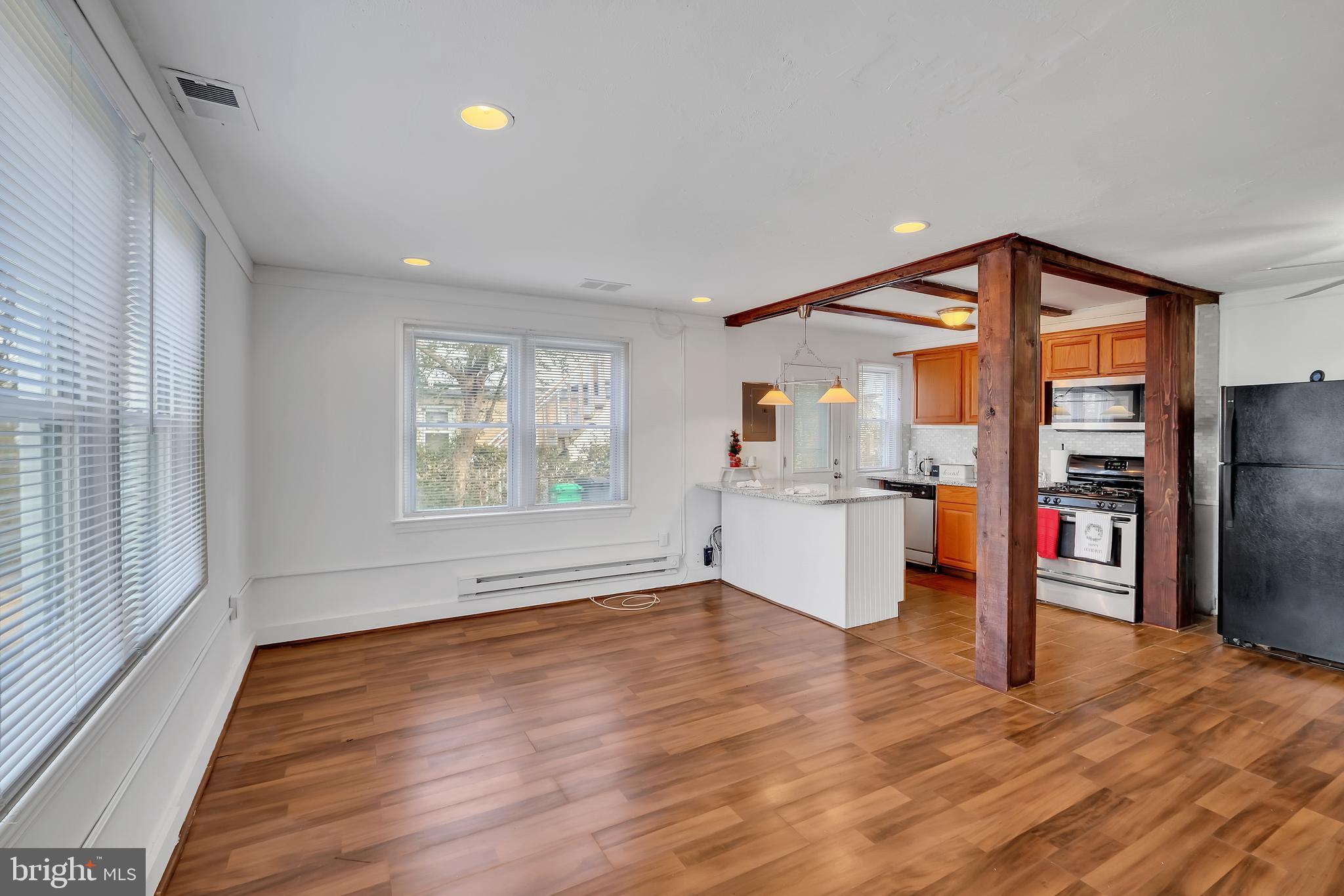 RADIANT VALLEY - Residential