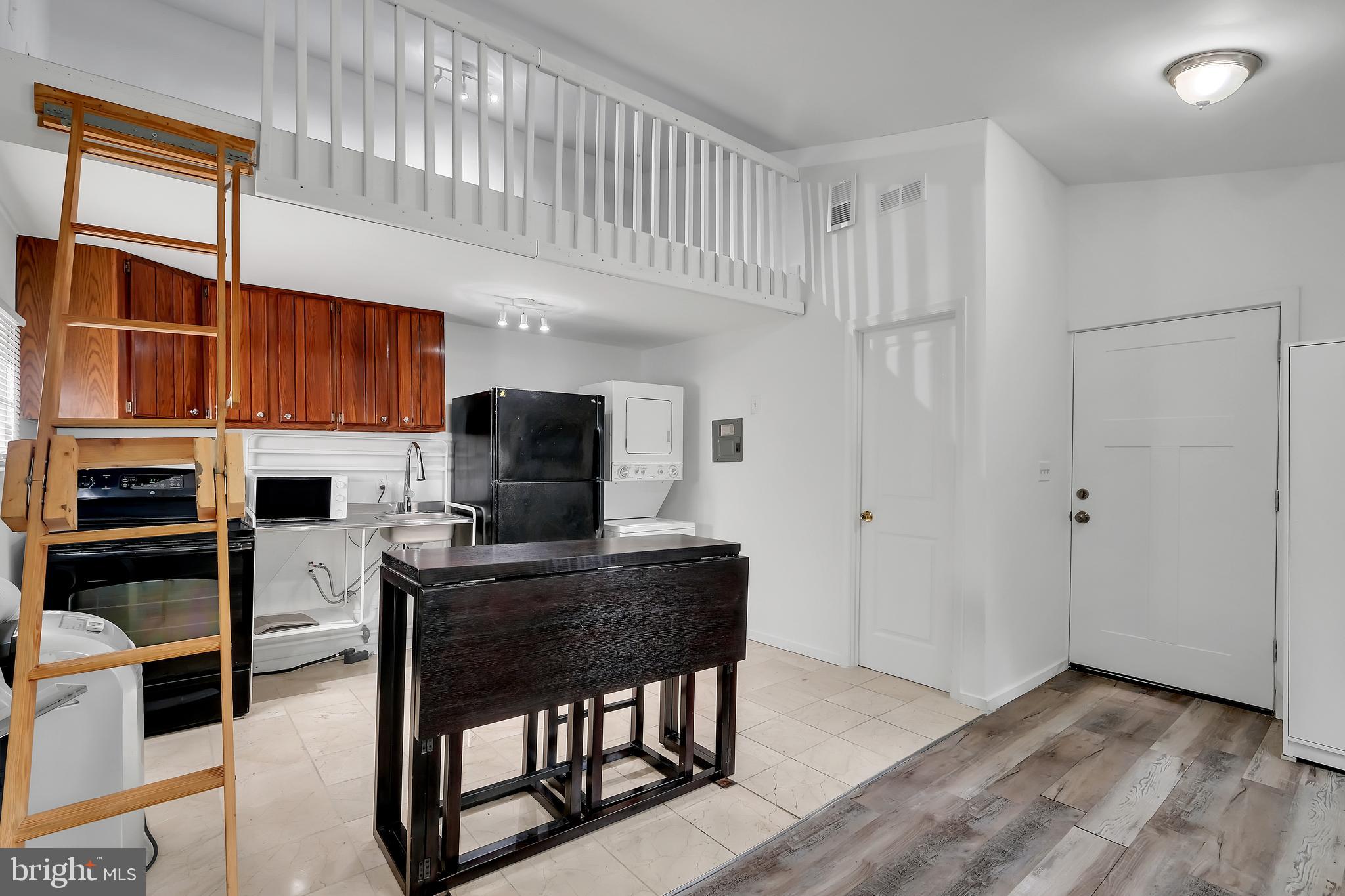 RADIANT VALLEY - Residential