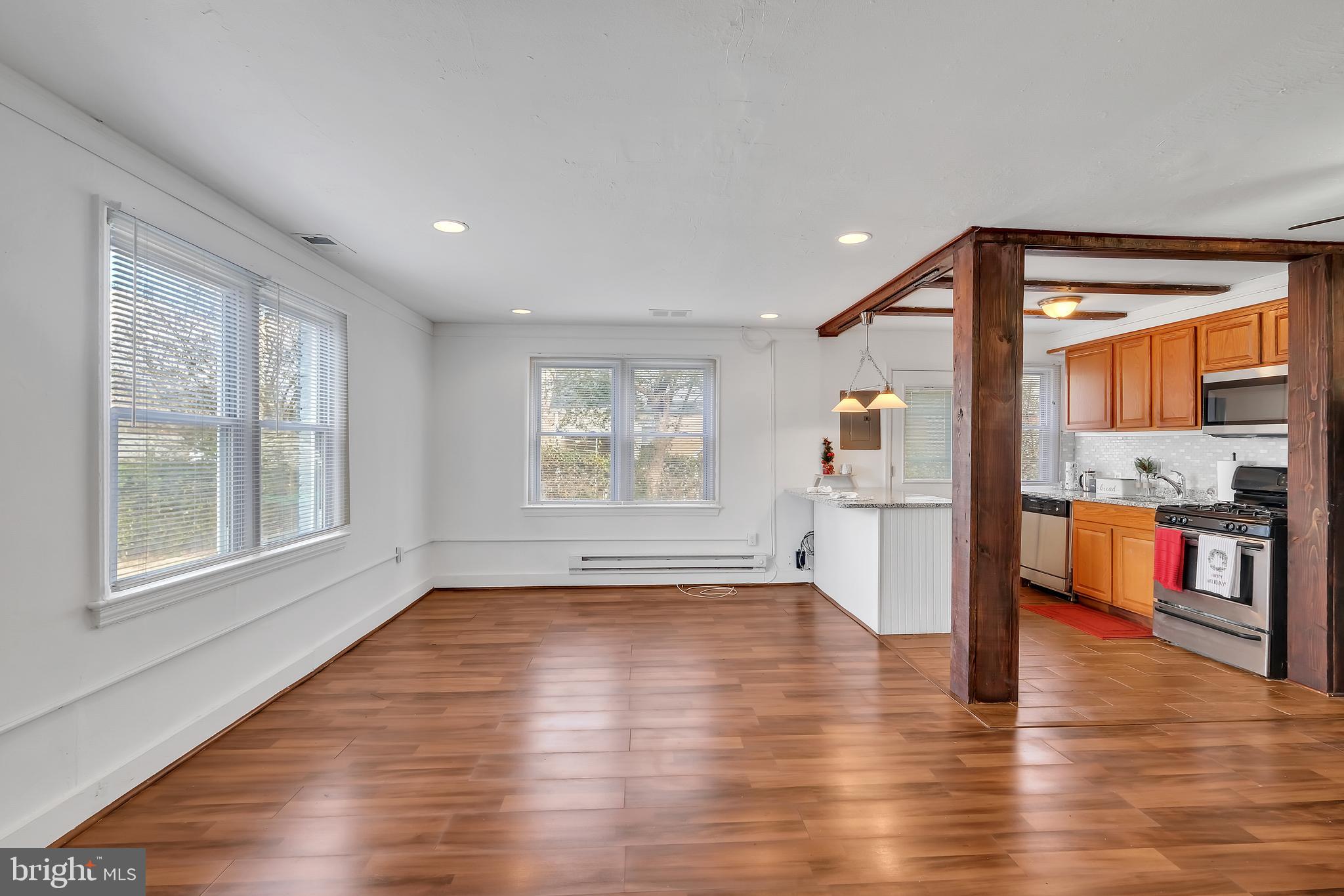 RADIANT VALLEY - Residential