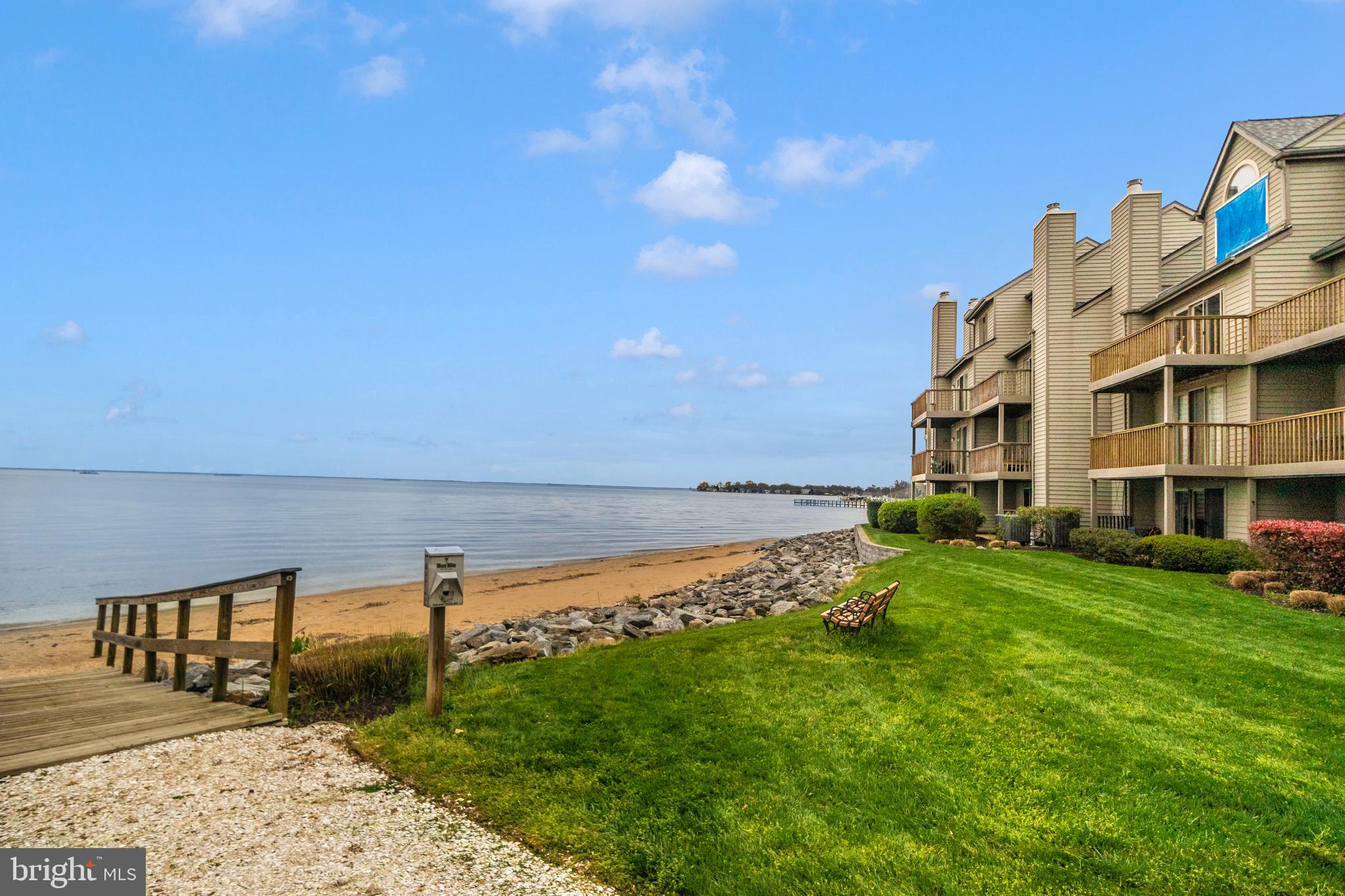 CHESAPEAKE HARBOUR - Residential