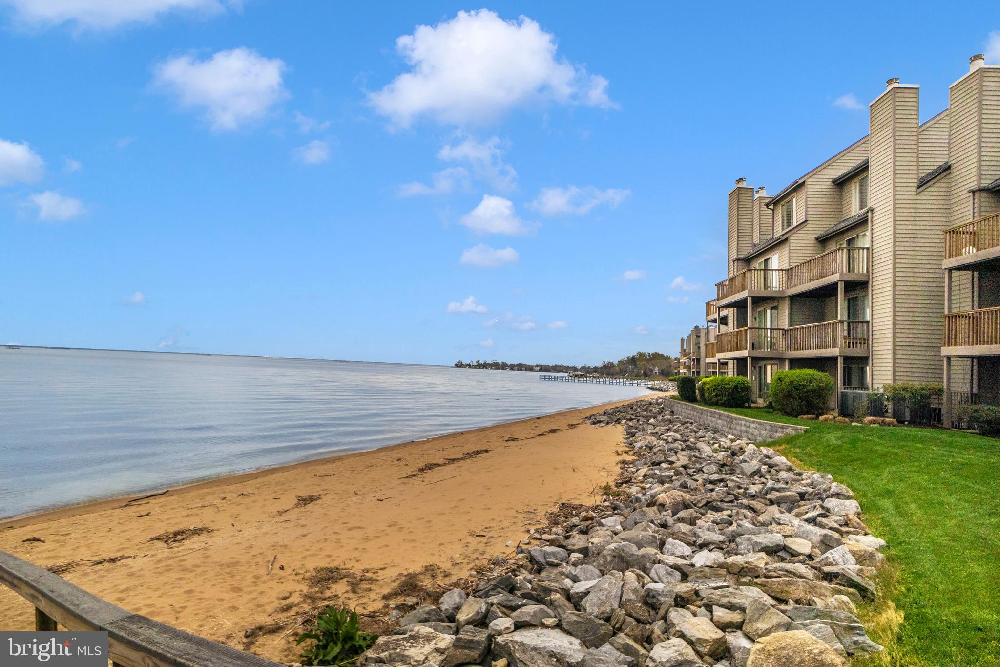 CHESAPEAKE HARBOUR - Residential