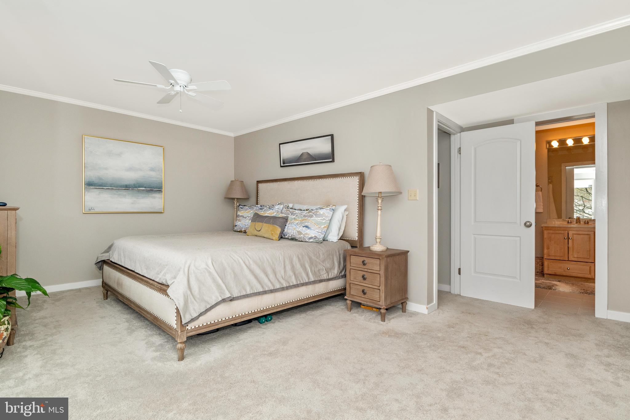 CHESAPEAKE HARBOUR - Residential