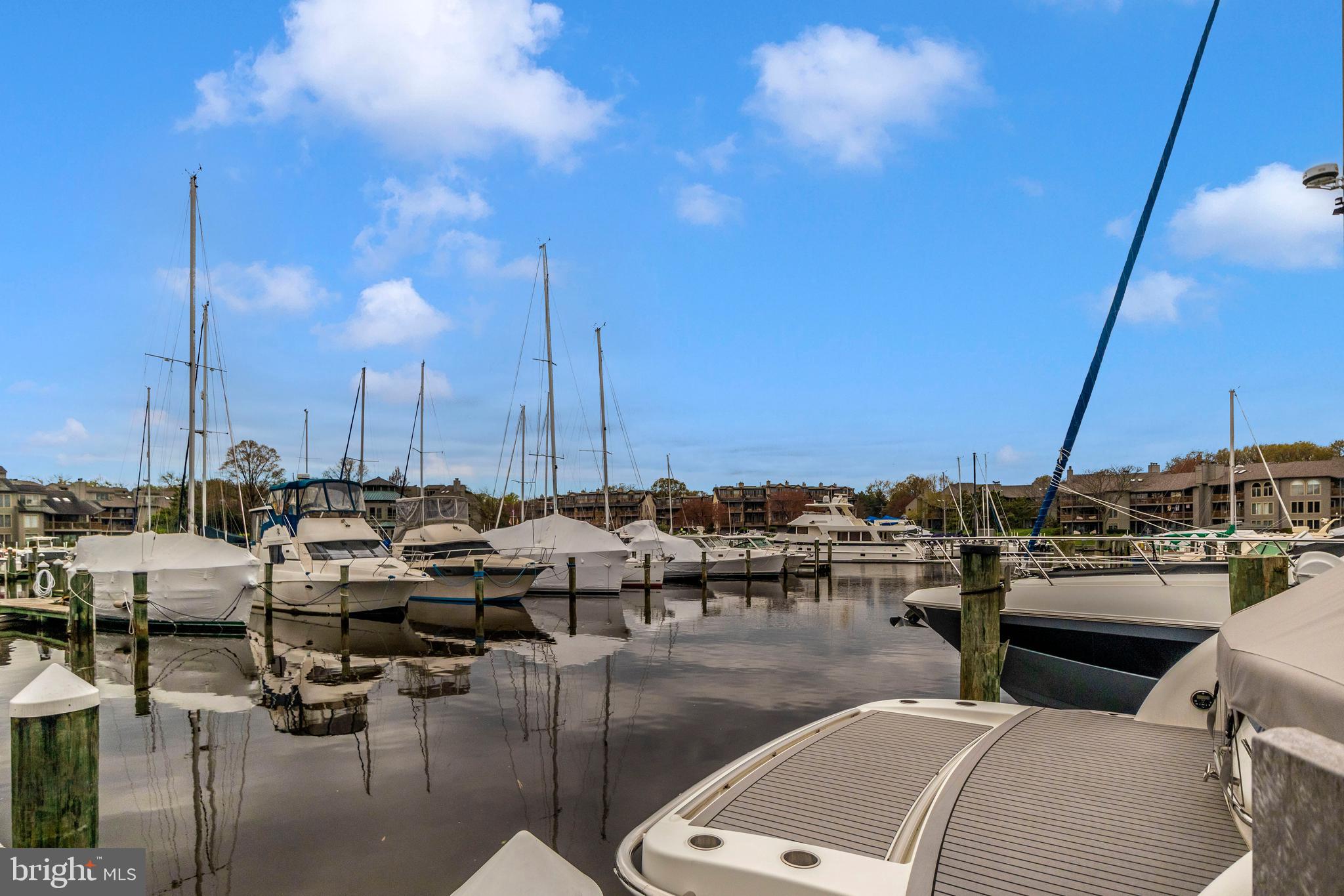 CHESAPEAKE HARBOUR - Residential