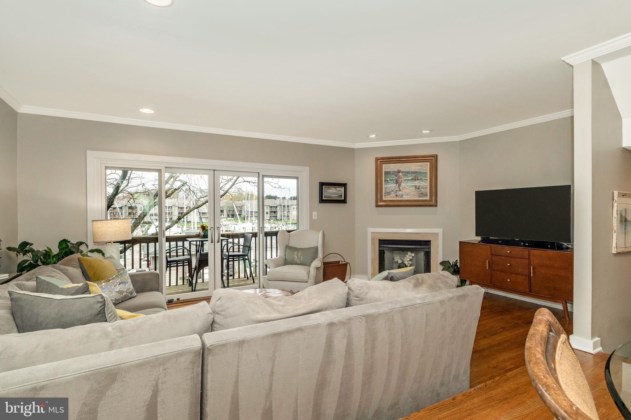 CHESAPEAKE HARBOUR - Residential